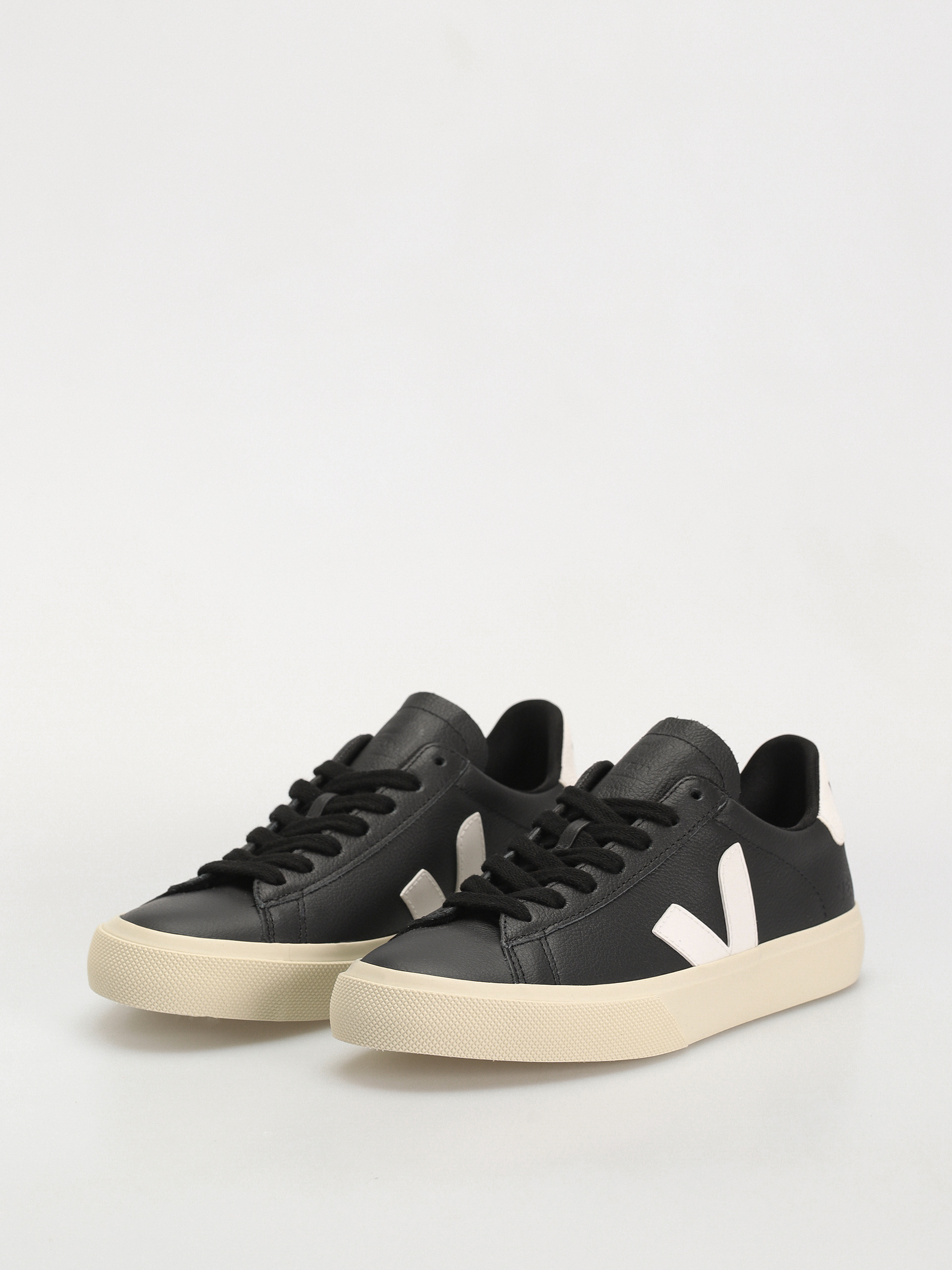 Buty Veja Campo Wmn (black white)