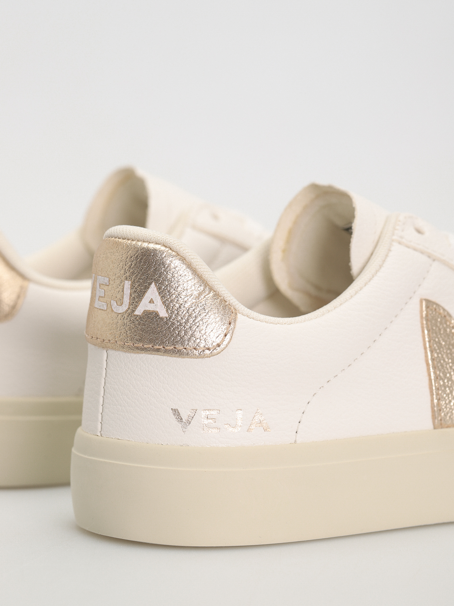 Buty Veja Campo Wmn (extra white platine)