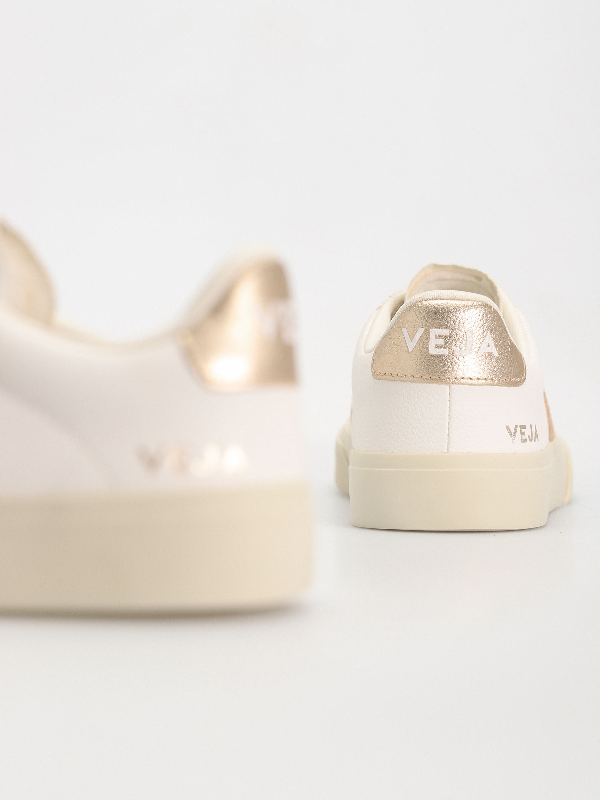 Buty Veja Campo Wmn (extra white platine)