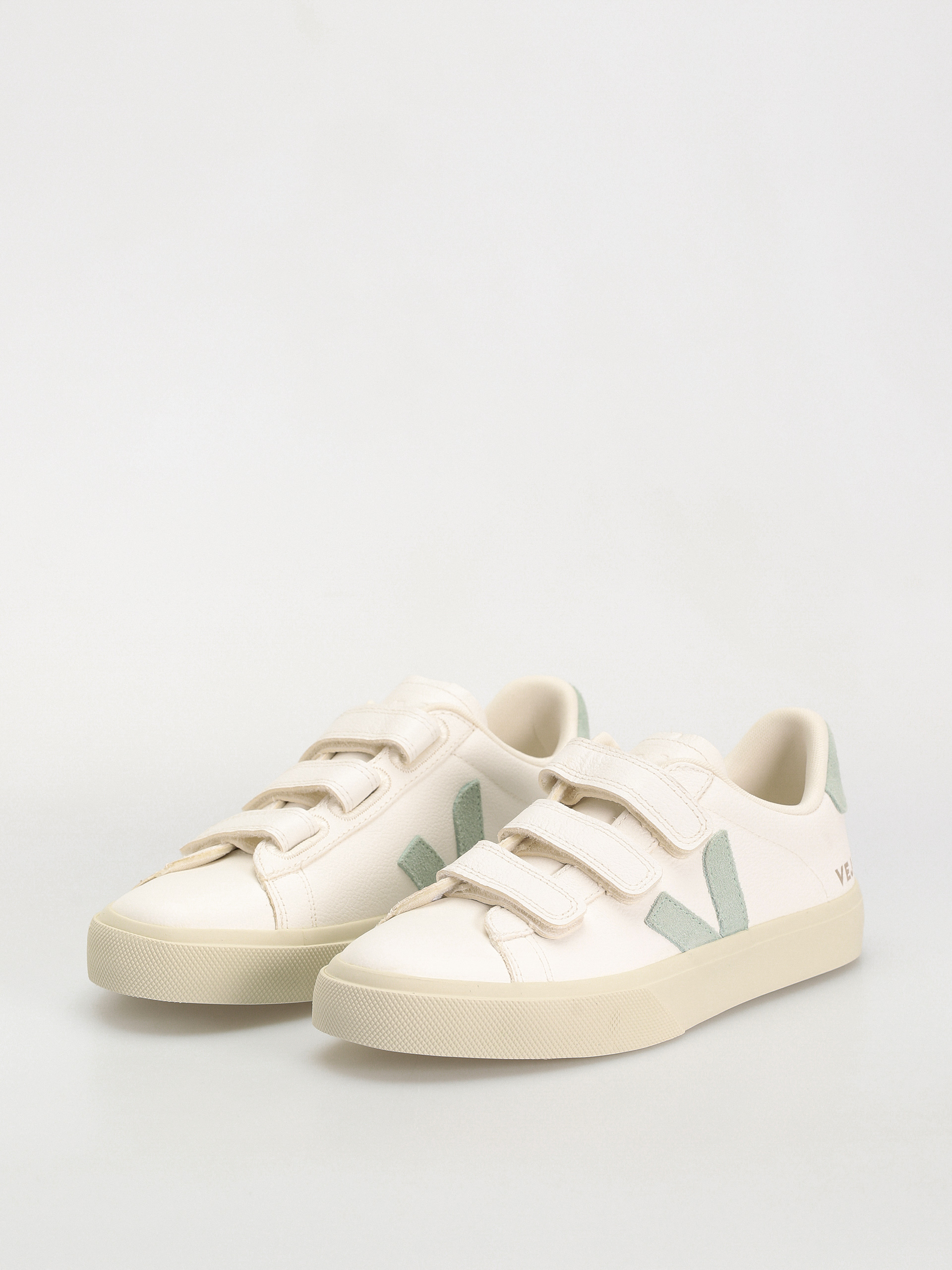 Buty Veja Recife Logo Wmn (extra white matcha)