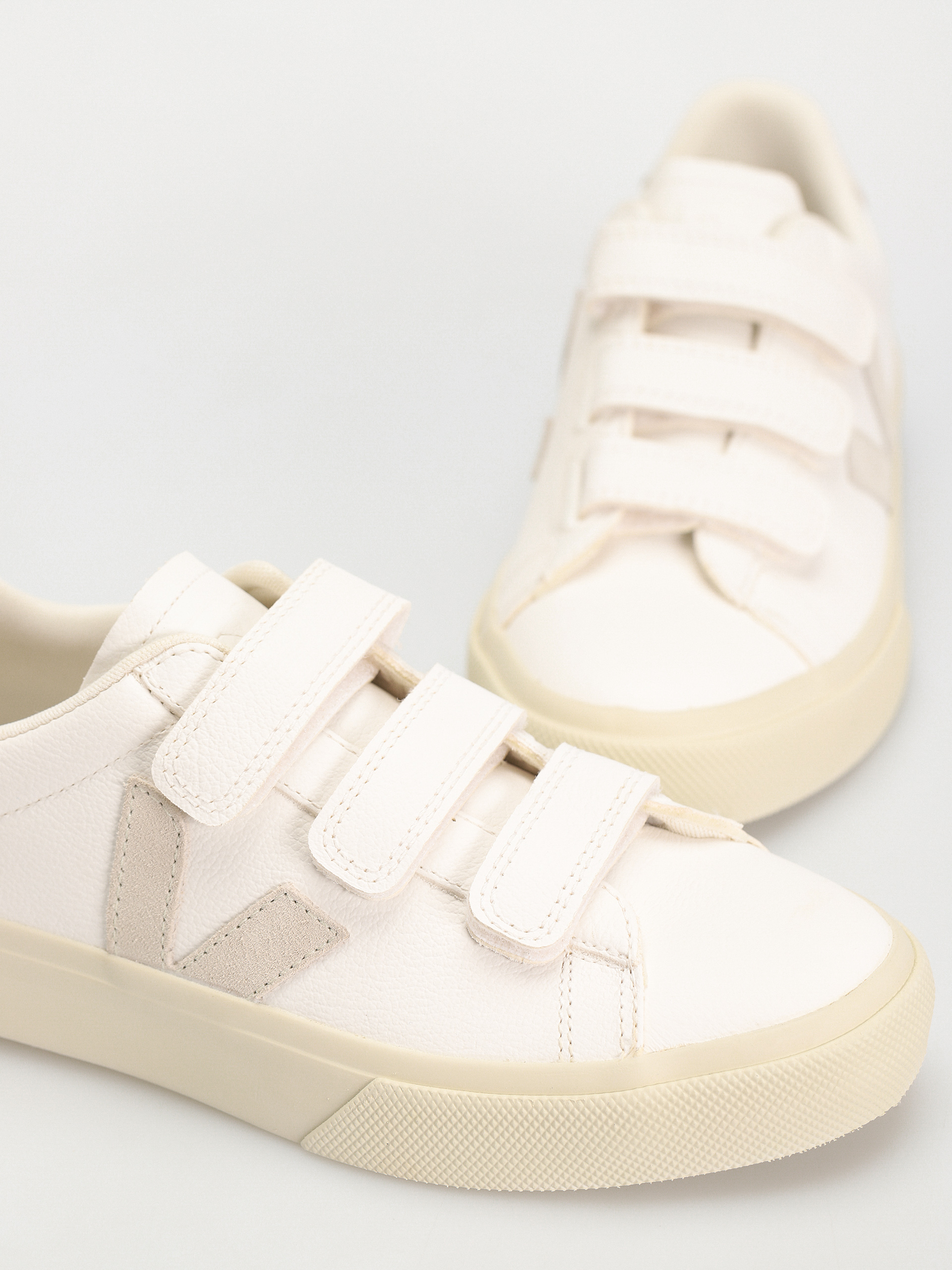 Buty Veja Recife Logo Wmn (extra white natural)