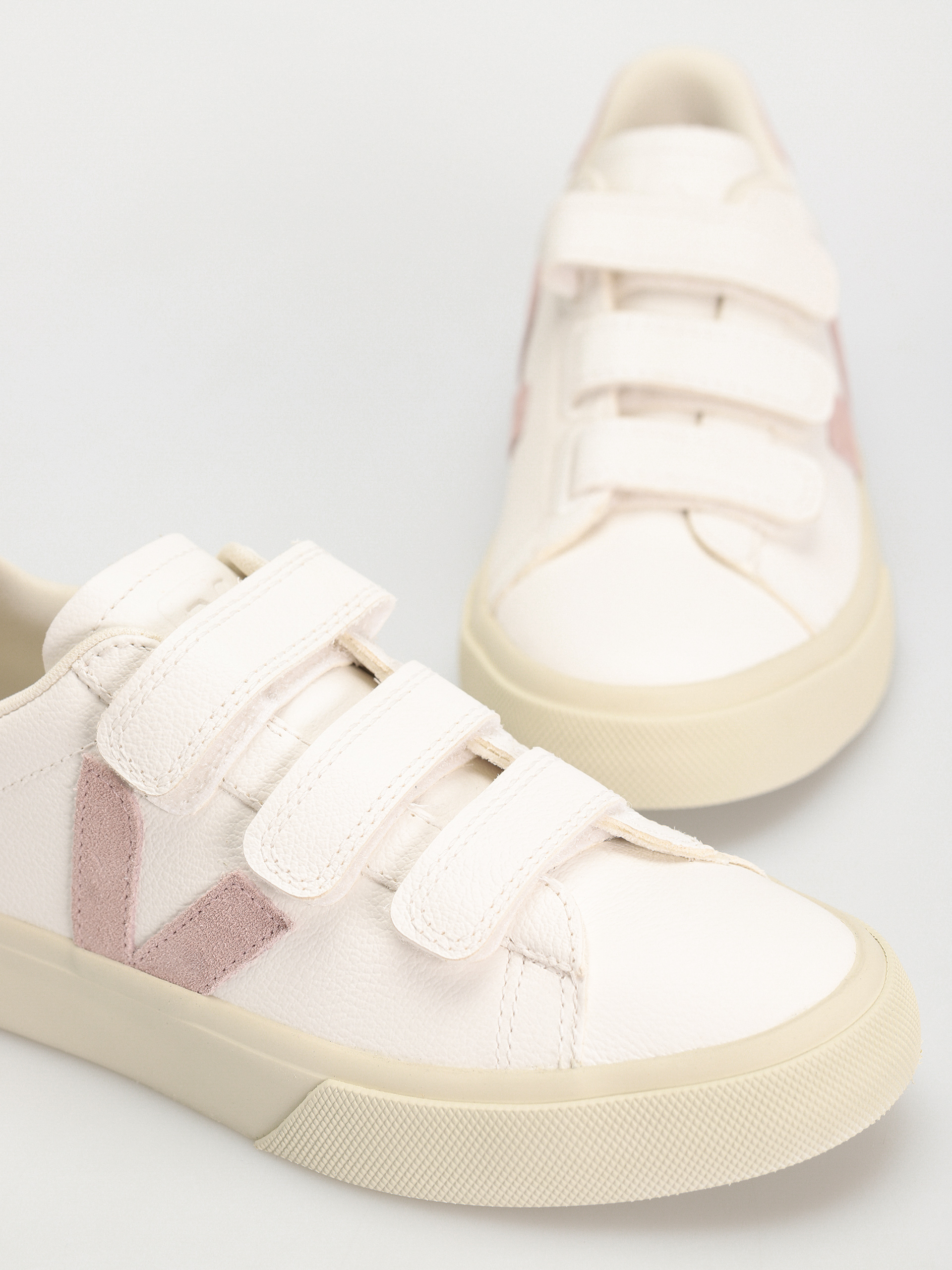 Buty Veja Recife Logo Wmn (extra white babe)