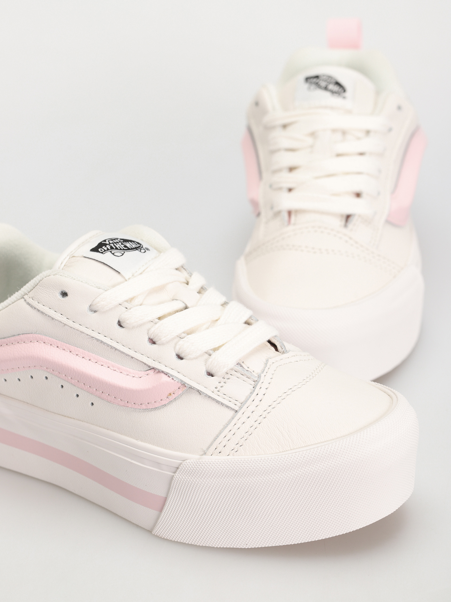 Buty Vans Knu Stack (smarten up white/pink)