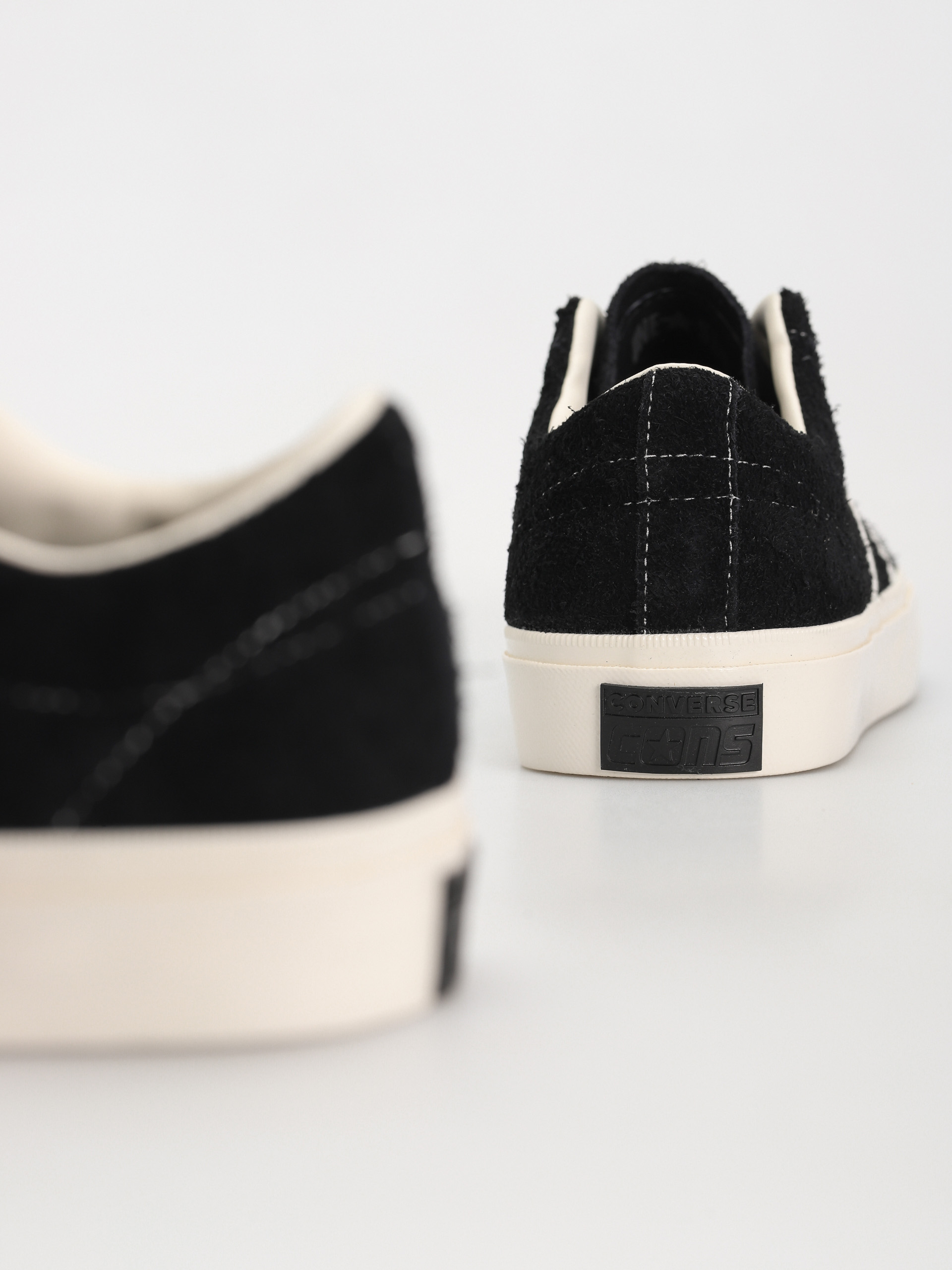 Buty Converse One Star Academy Pro (black)