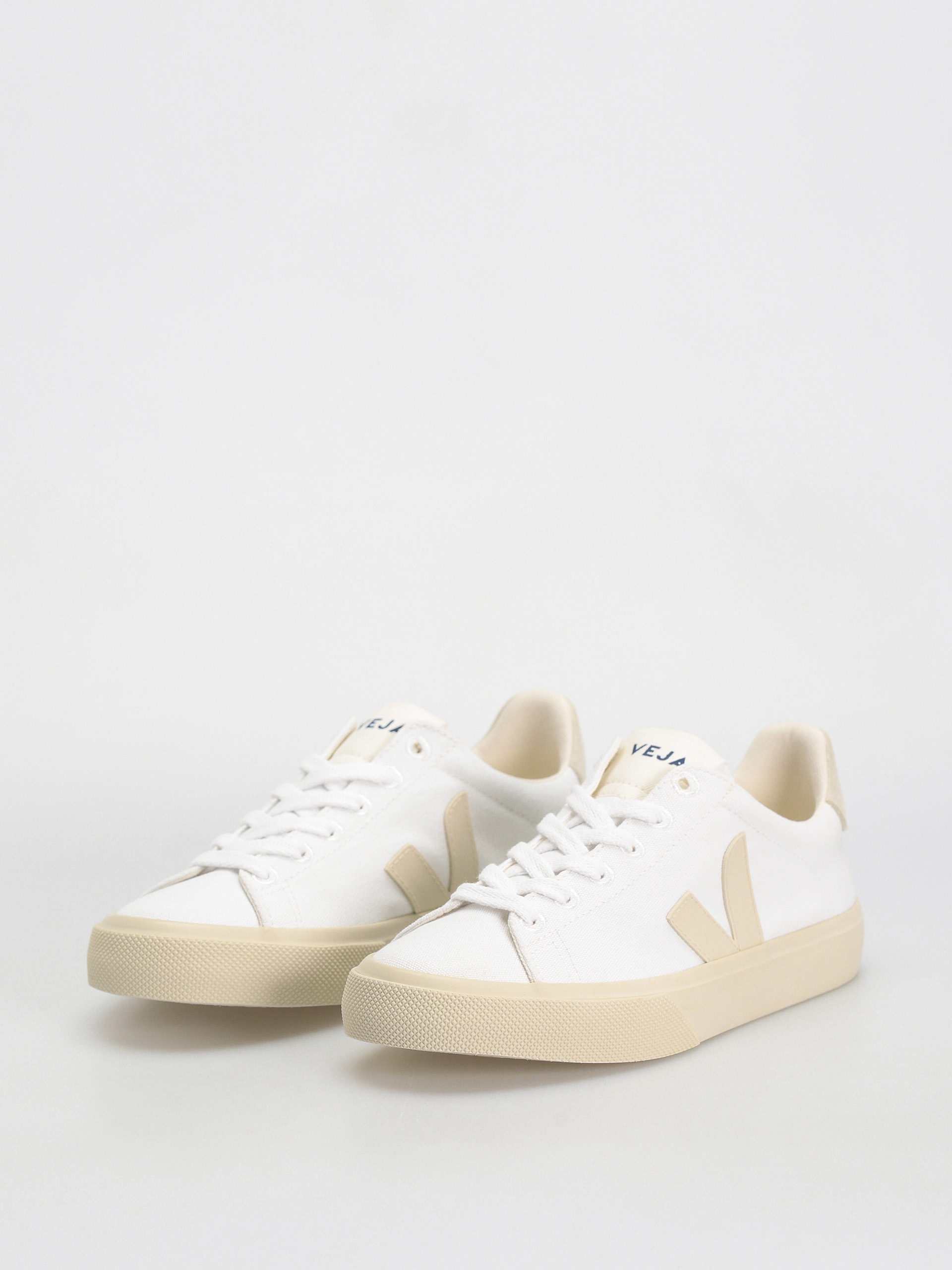 Buty Veja Campo Canvas Wmn (white pierre)