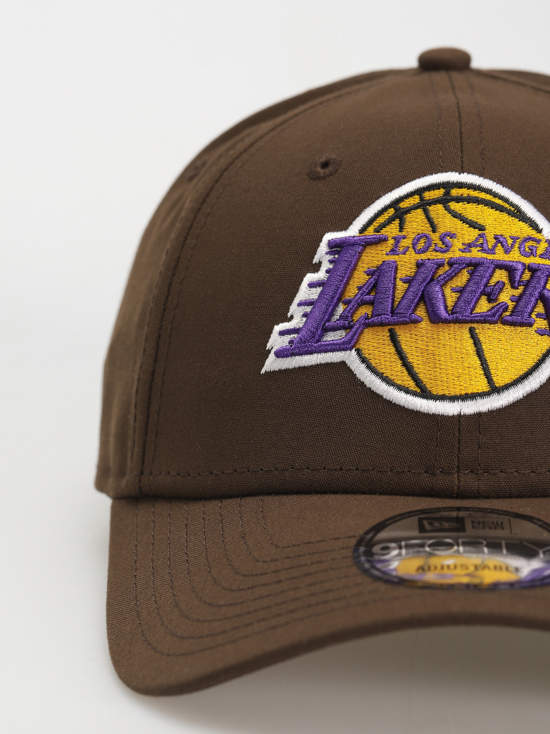 Czapka z daszkiem New Era Repreve 9Forty Los Angeles Lakers (brown)