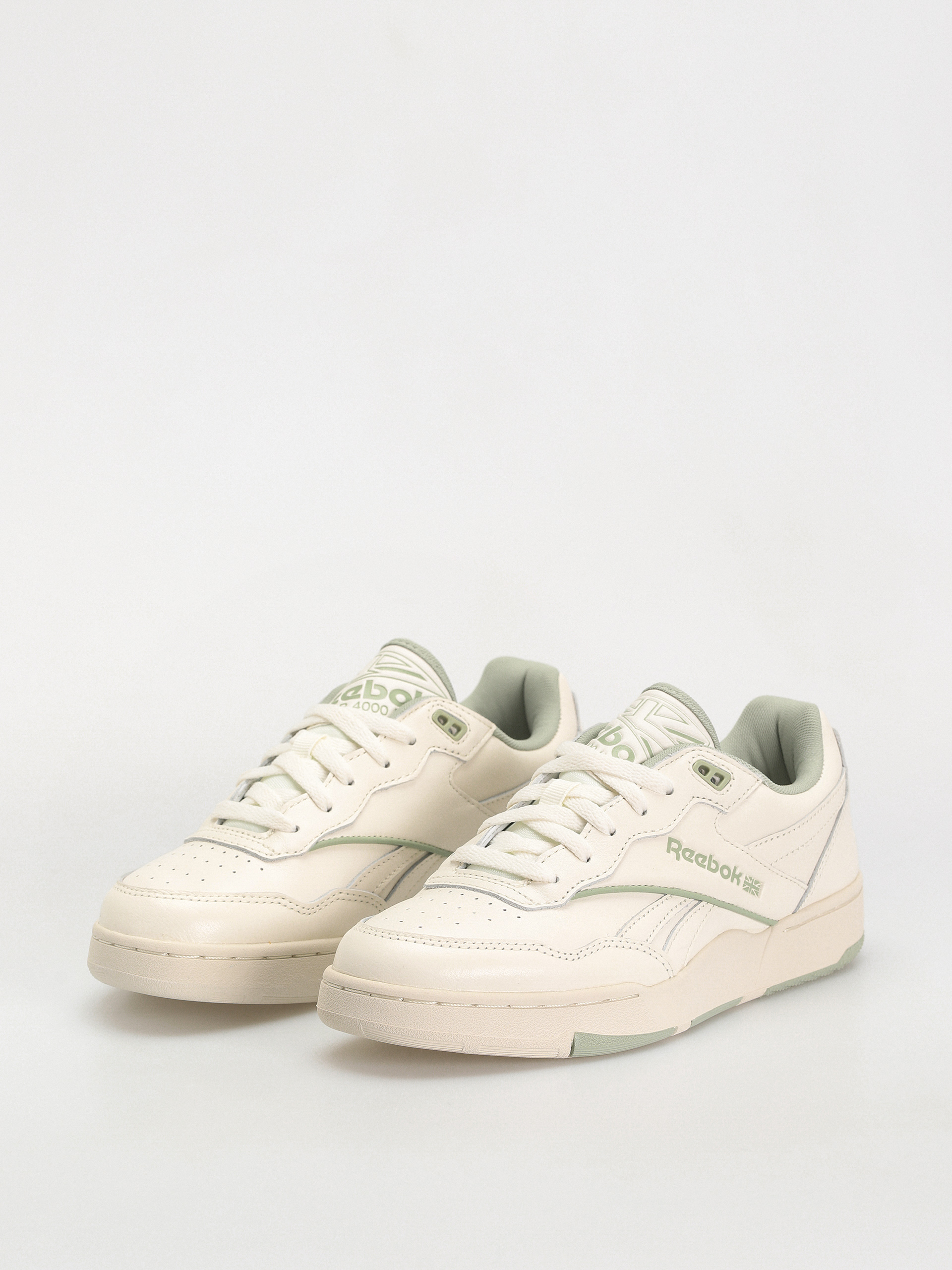 Buty Reebok BB 4000 II Wmn (chalk/vingre/pugry2)