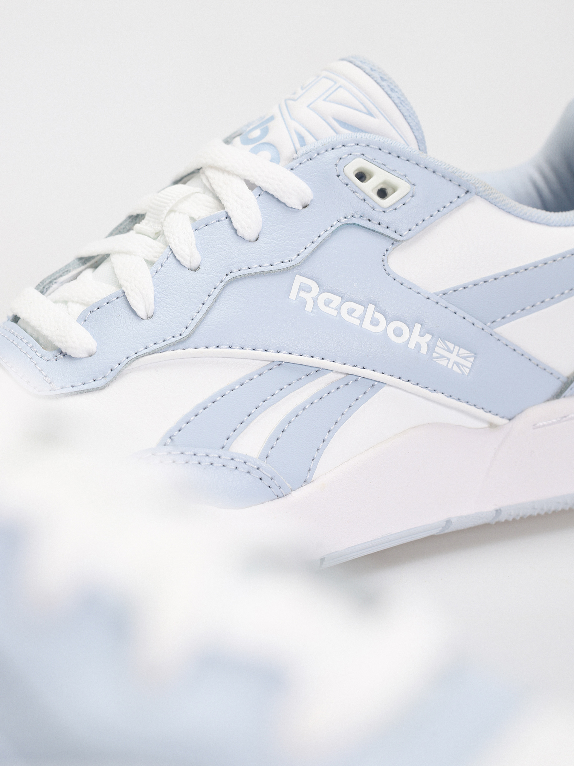 Buty Reebok BB 4000 II Wmn (palblu/ftwwht/palblu)