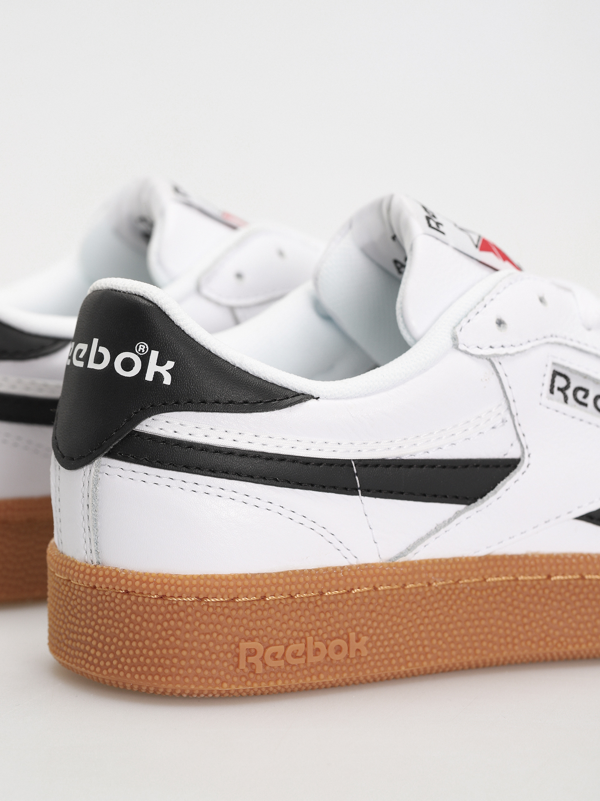 Buty Reebok Club C Revenge Vintage (white/black/gum)