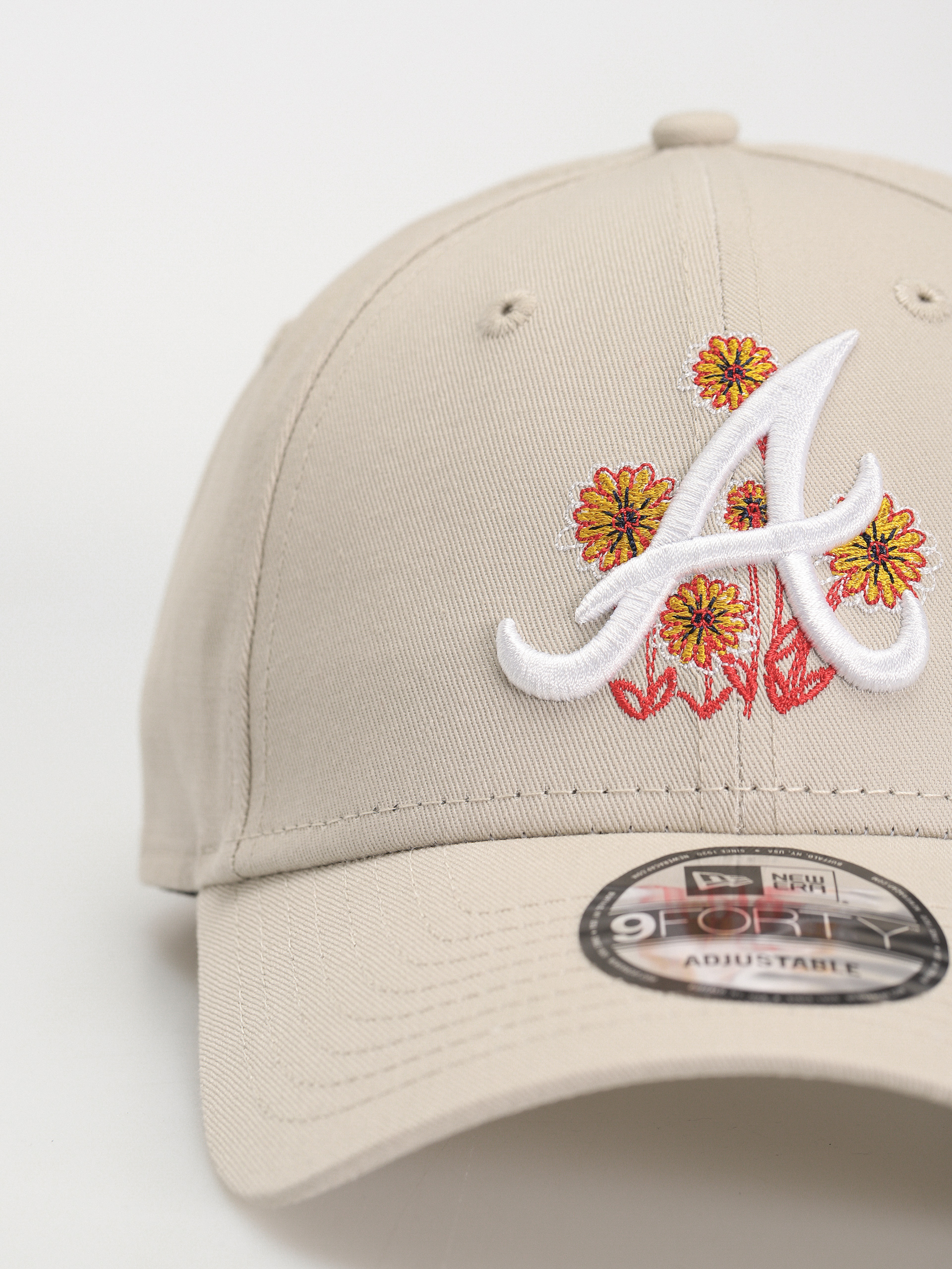 Czapka z daszkiem New Era Flower Icon 9Forty Atlanta Braves (stone)
