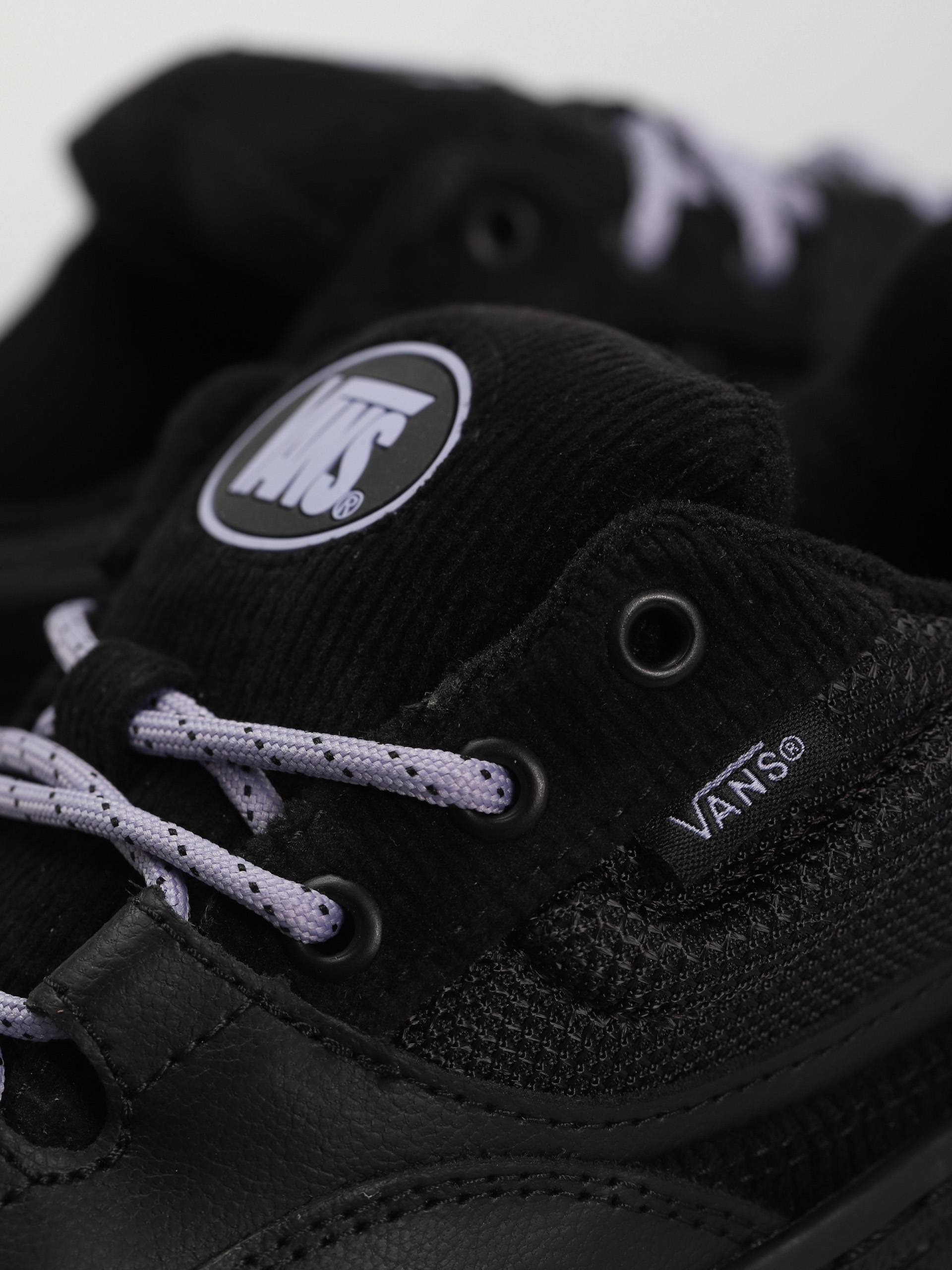 Buty Vans Speed (corduroy black)