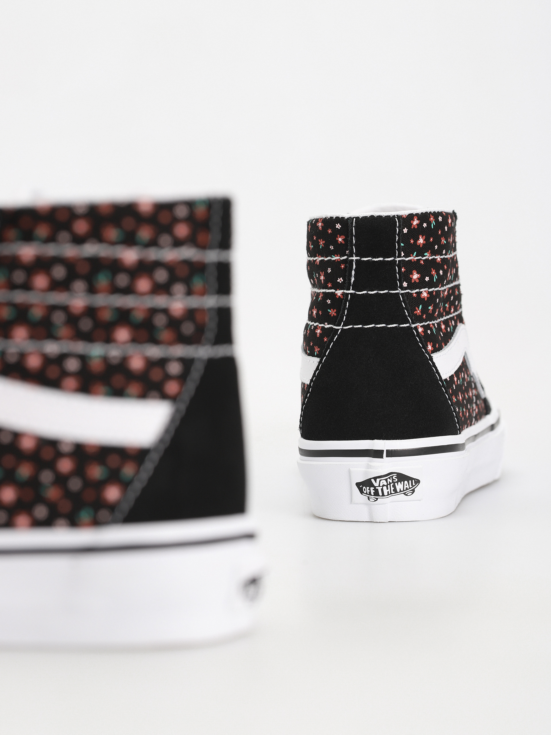 Buty Vans Sk8 Hi Tapered (ditsy floral black/multi)