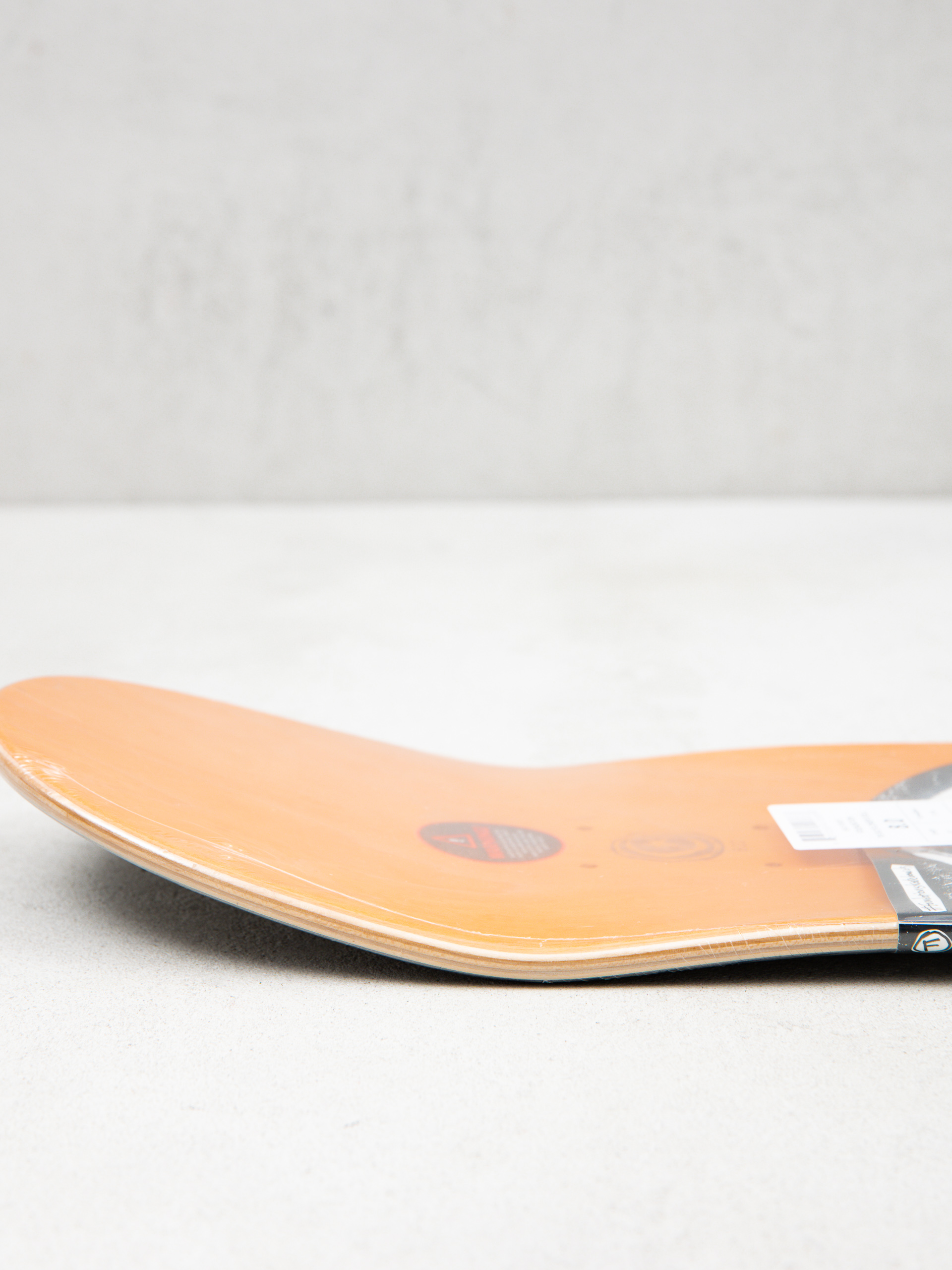 Deck Foundation Flower Doll (black)