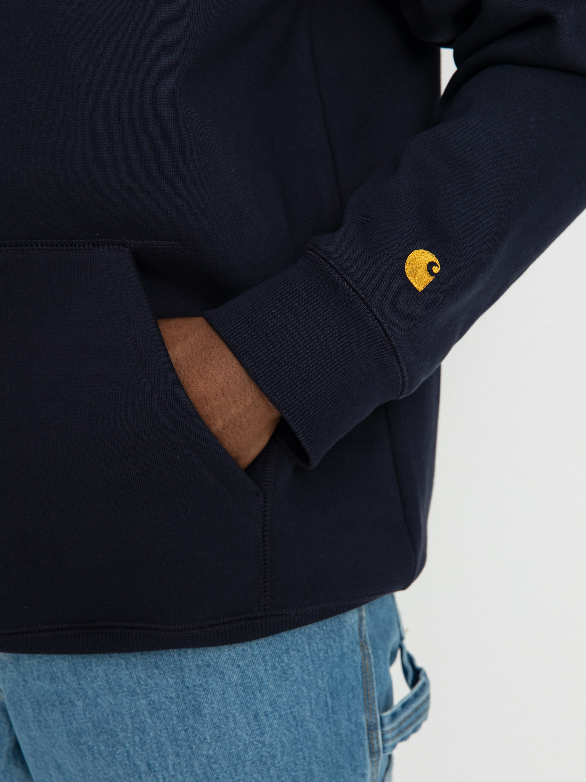 Bluza z kapturem Carhartt WIP Chase HD (dark navy/gold)