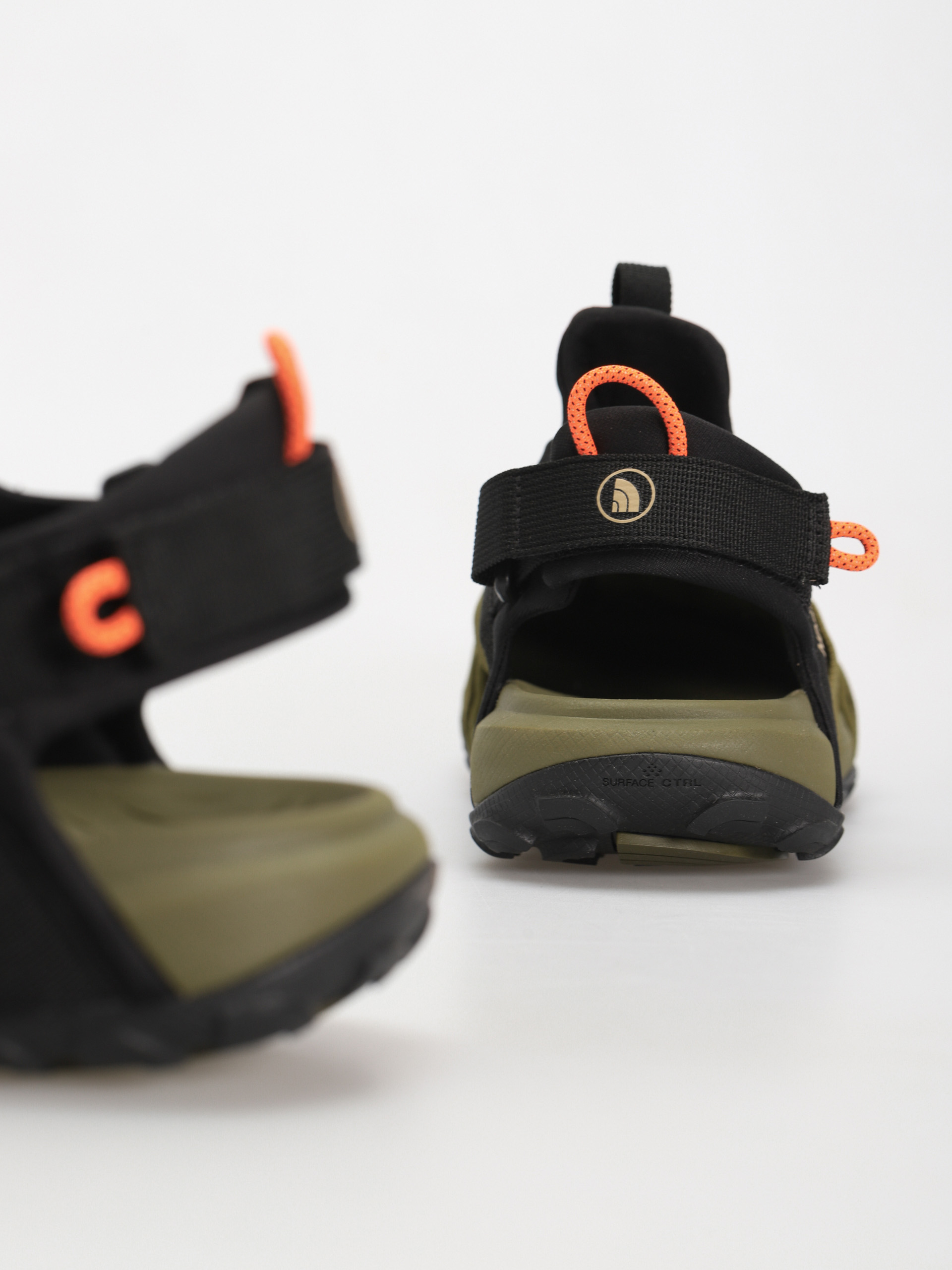 Sandały The North Face Explore Camp Shandal (forest olive/tnf black)