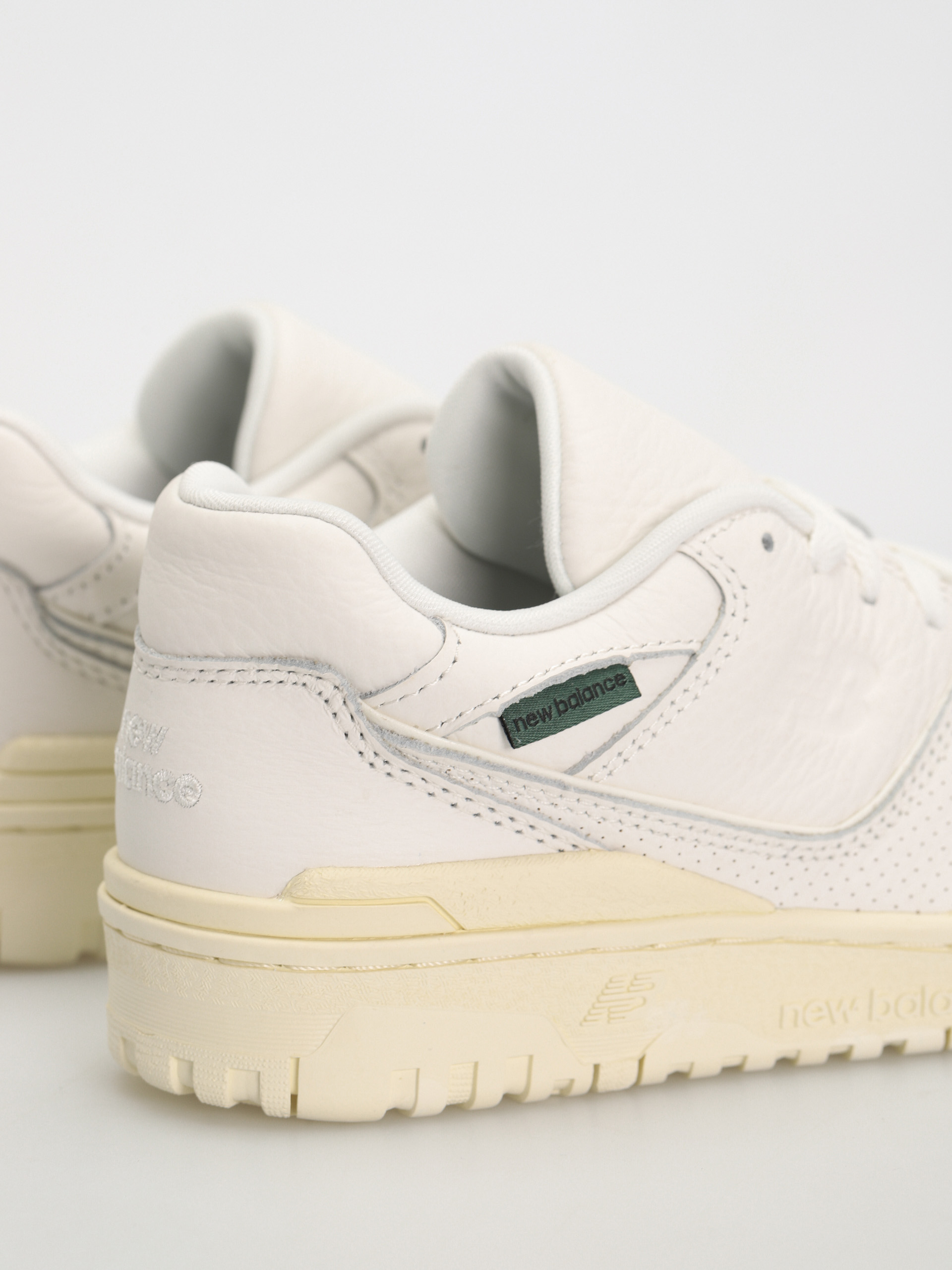 Buty New Balance 550 (sea salt)