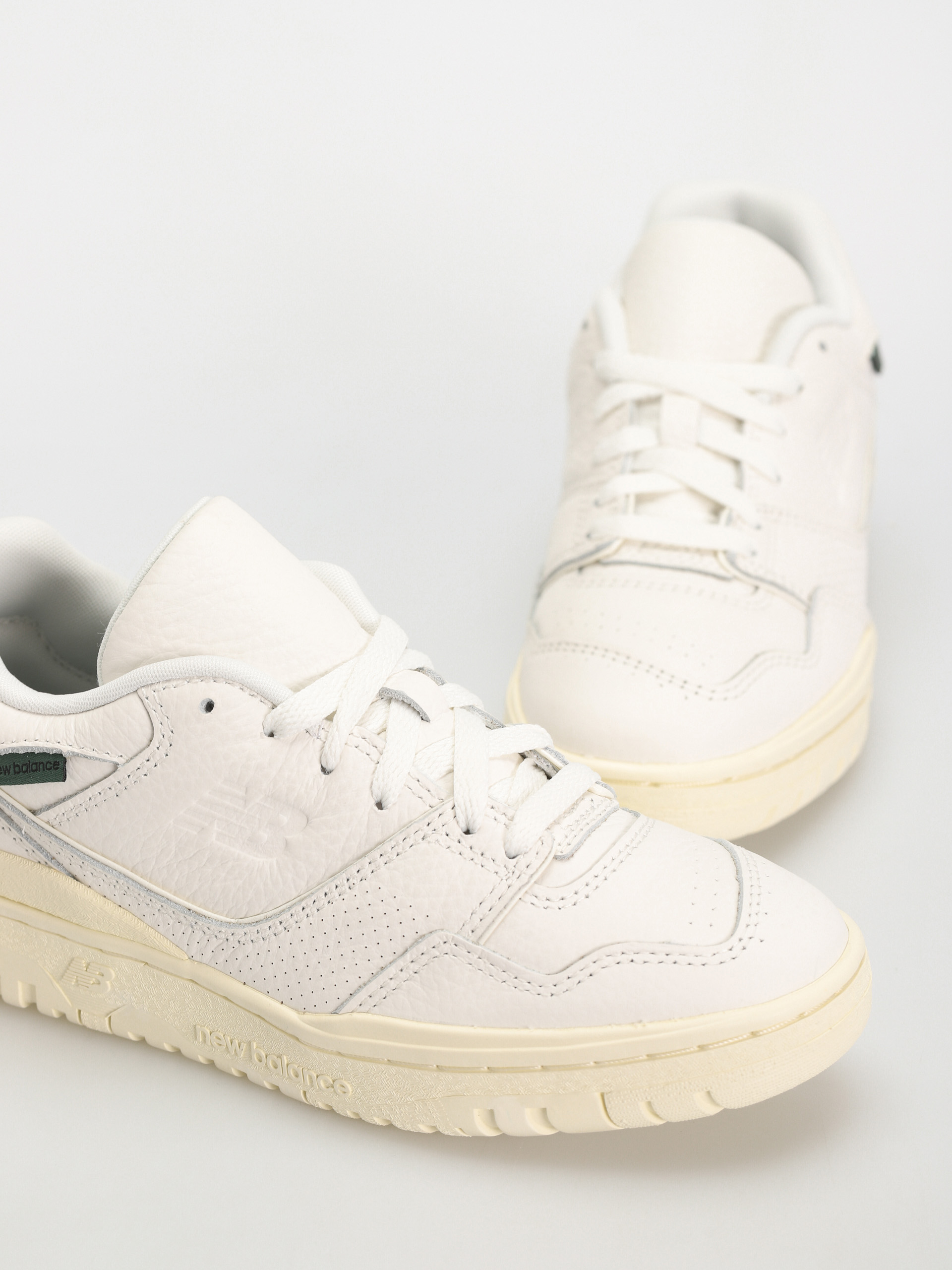 Buty New Balance 550 (sea salt)
