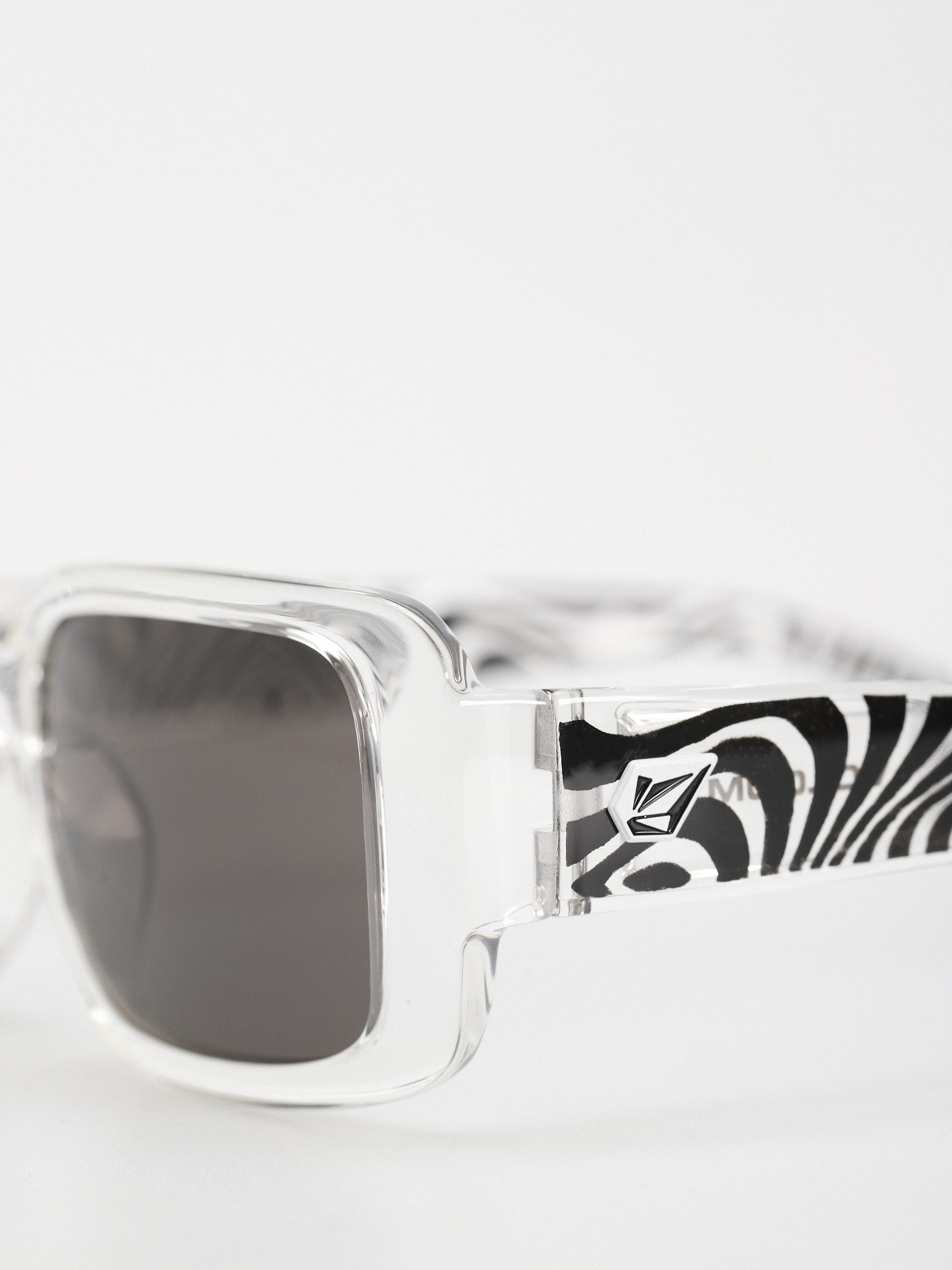 Okulary przeciwsłoneczne Volcom True (asphalt beach/gray)