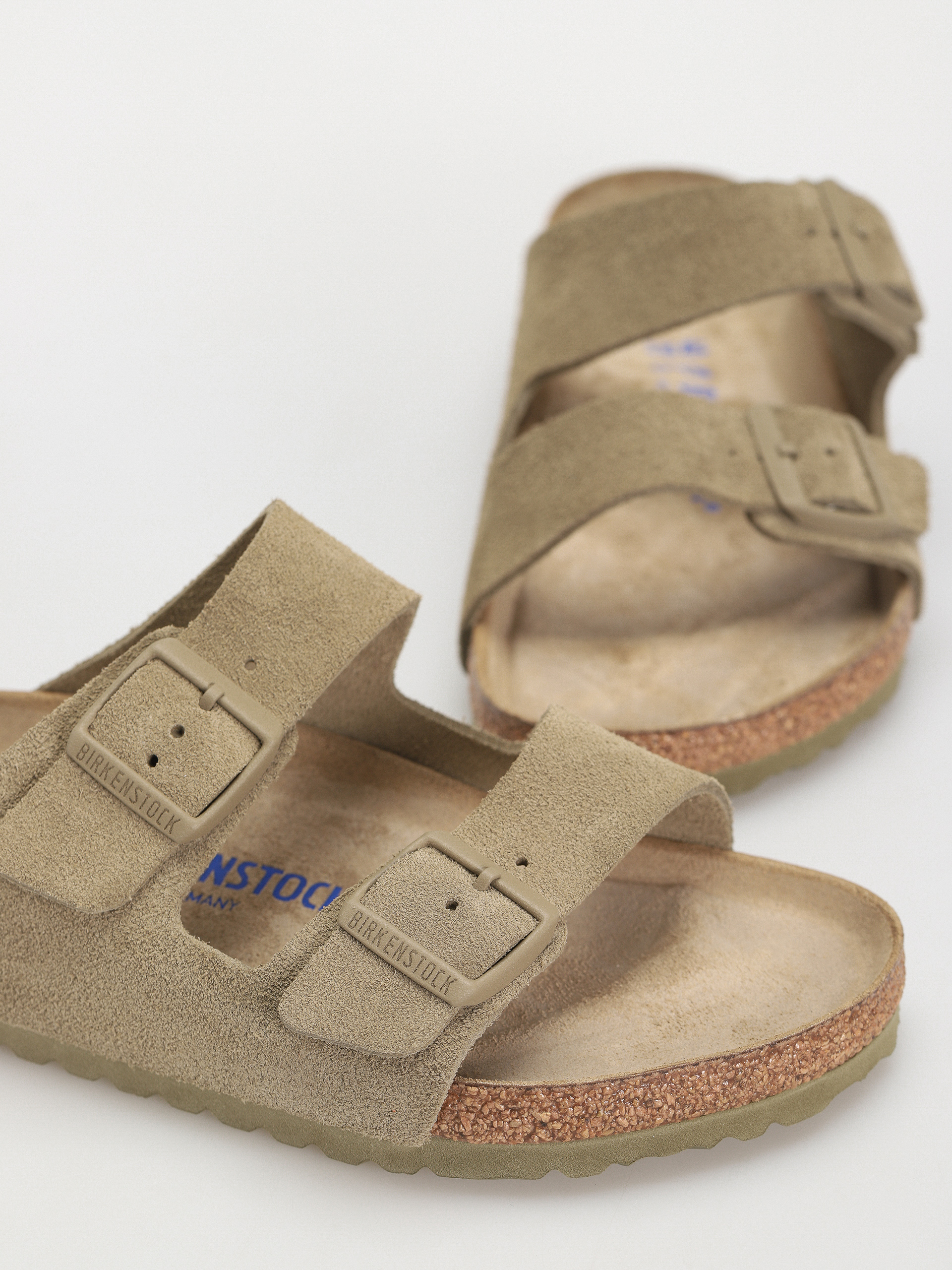Klapki Birkenstock Arizona Suede Leather Regular (faded khaki)