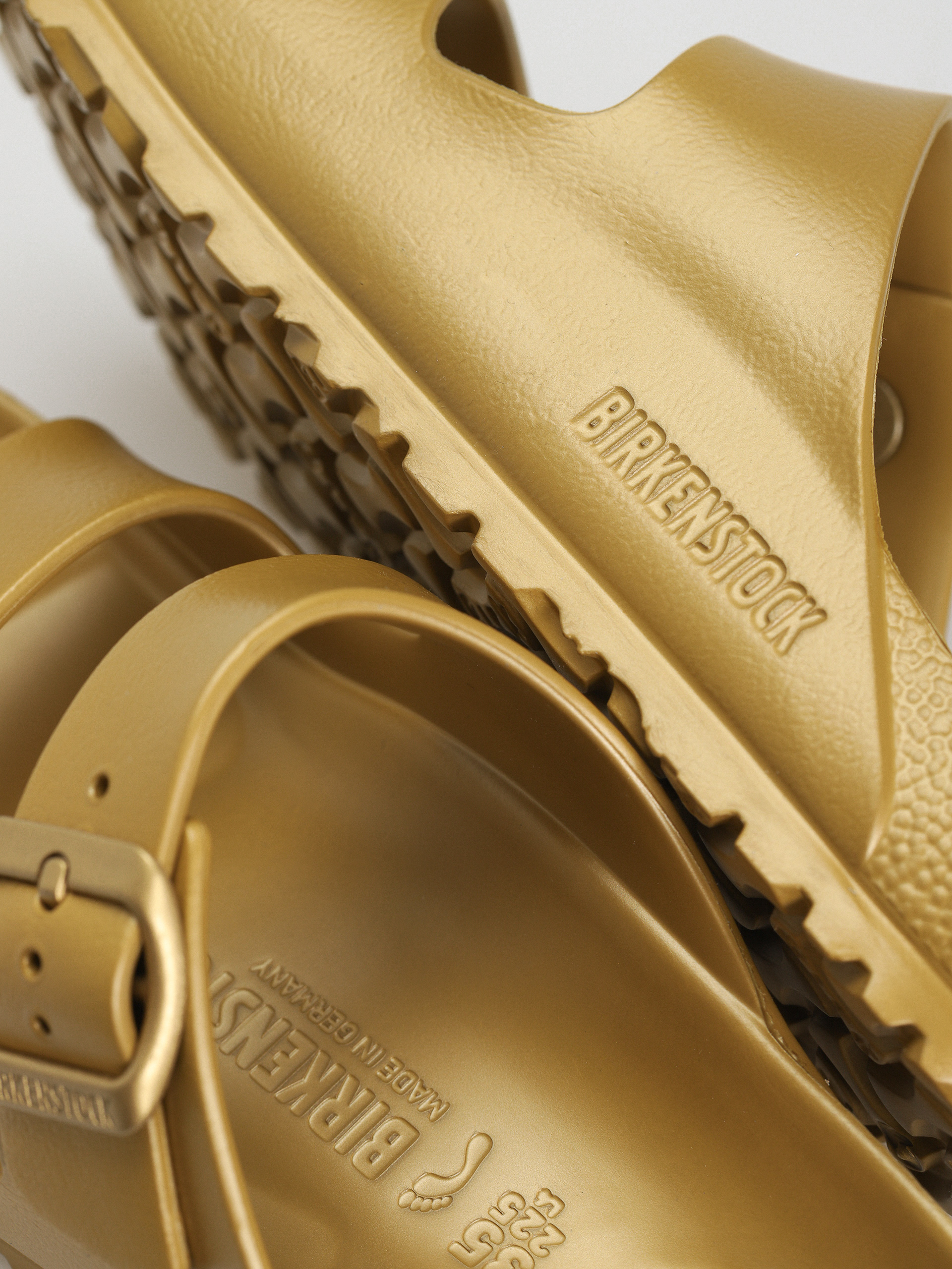 Klapki Birkenstock Arizona EVA Narrow Wmn (glamour gold)