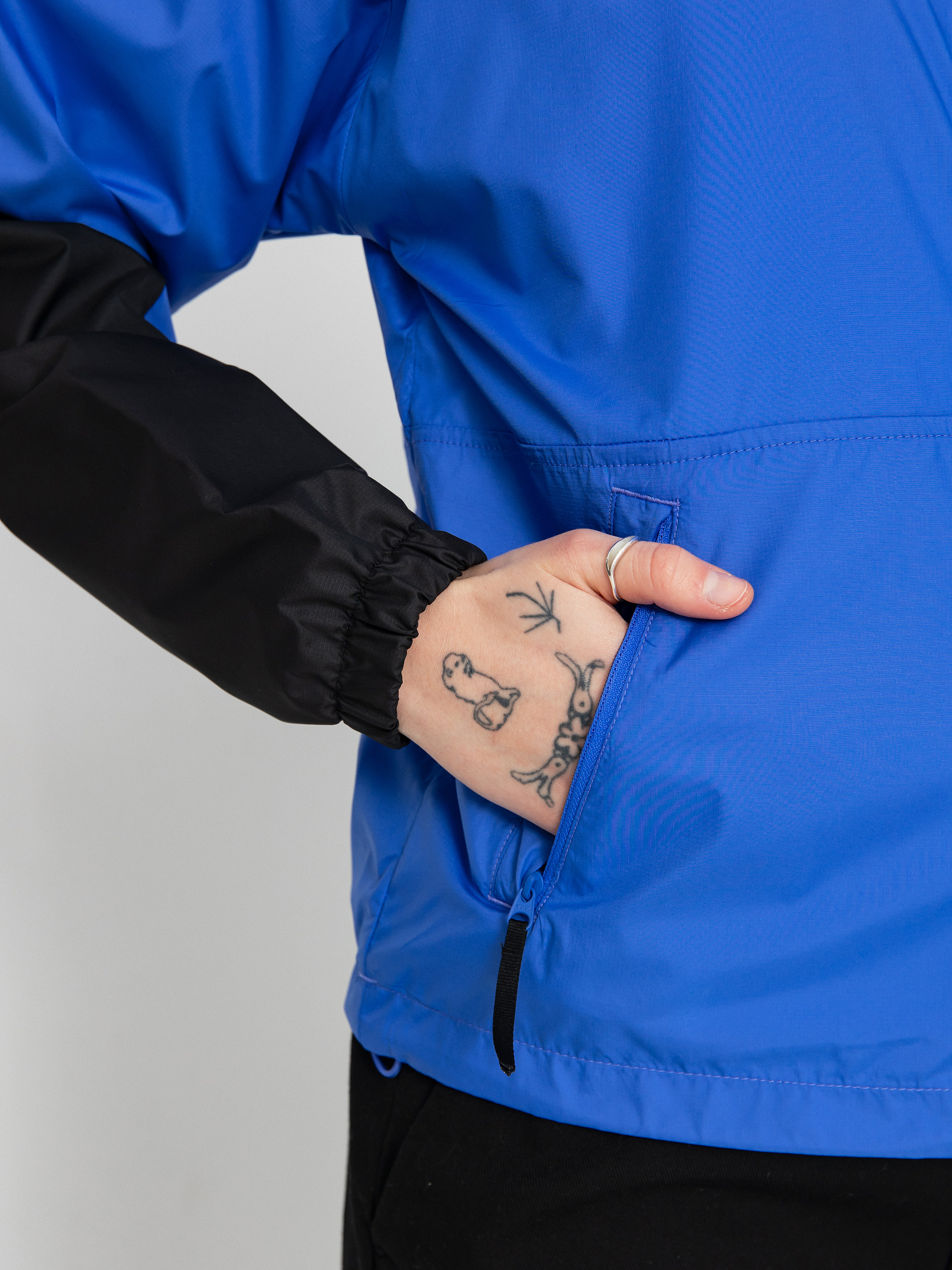 Kurtka The North Face Sheru Wmn (solar blue)