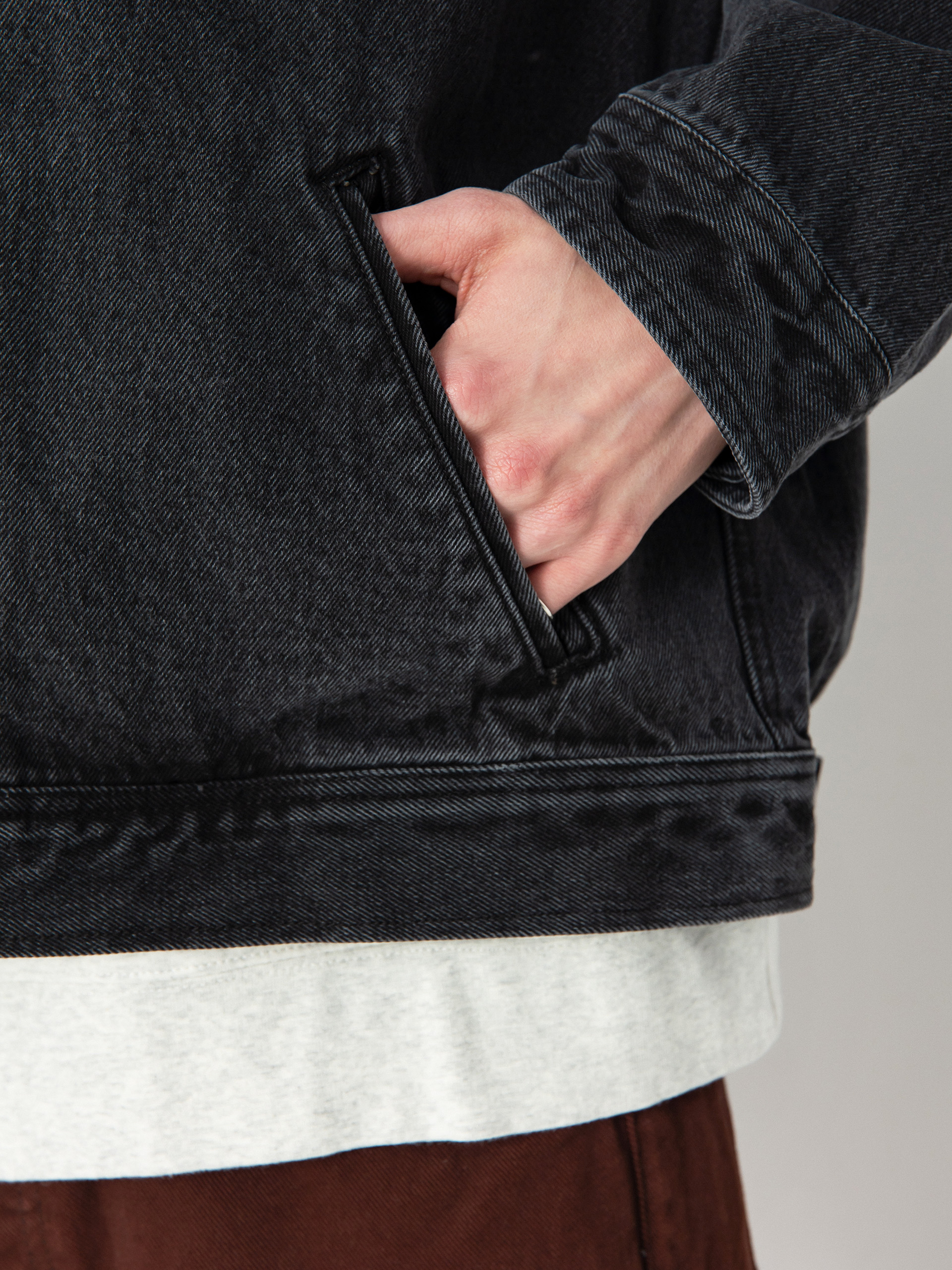 Kurtka OBEY Easton (faded black)