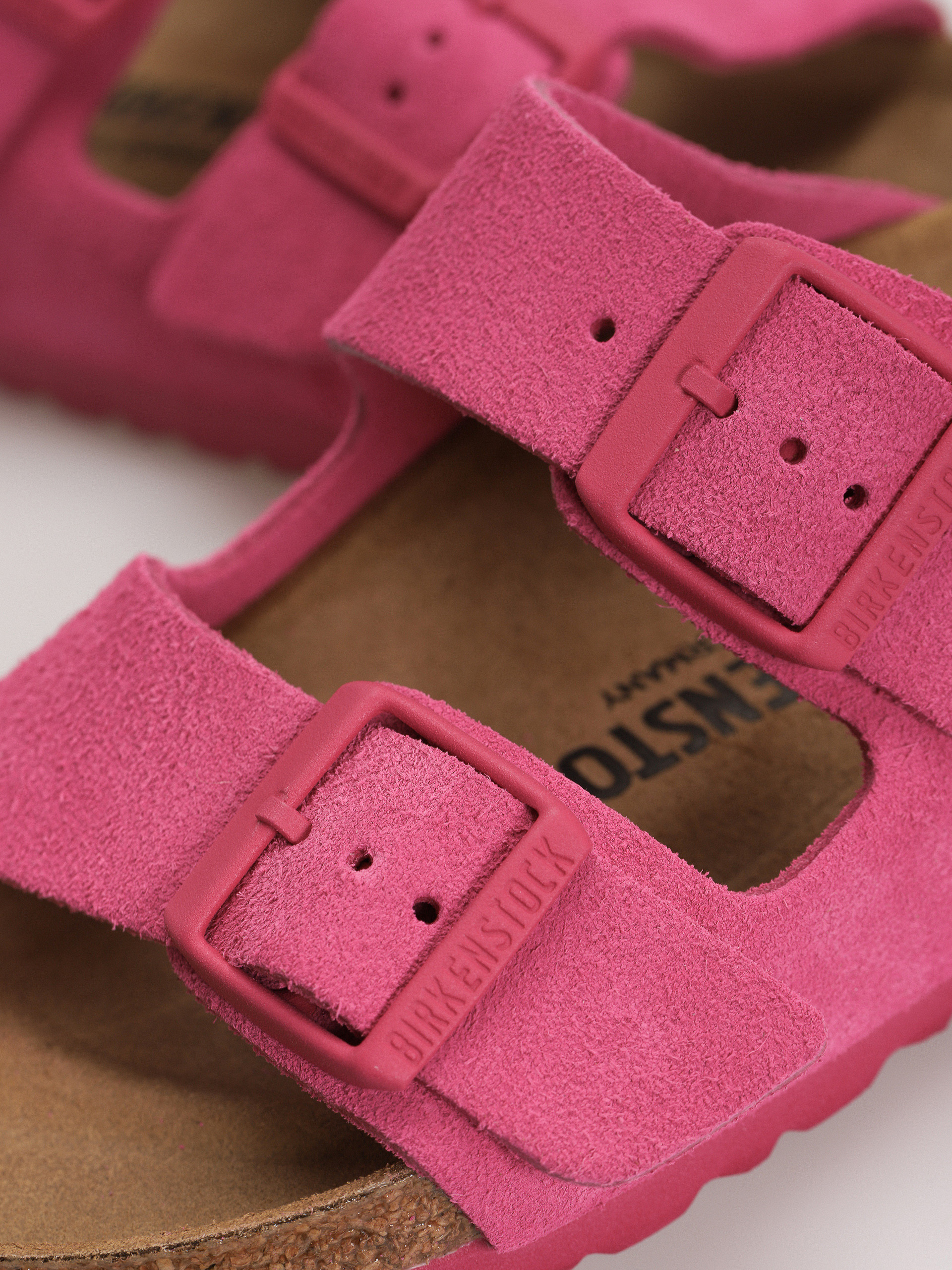 Klapki Birkenstock Arizona Suede Leather Narrow Wmn (fuchsia tulip)
