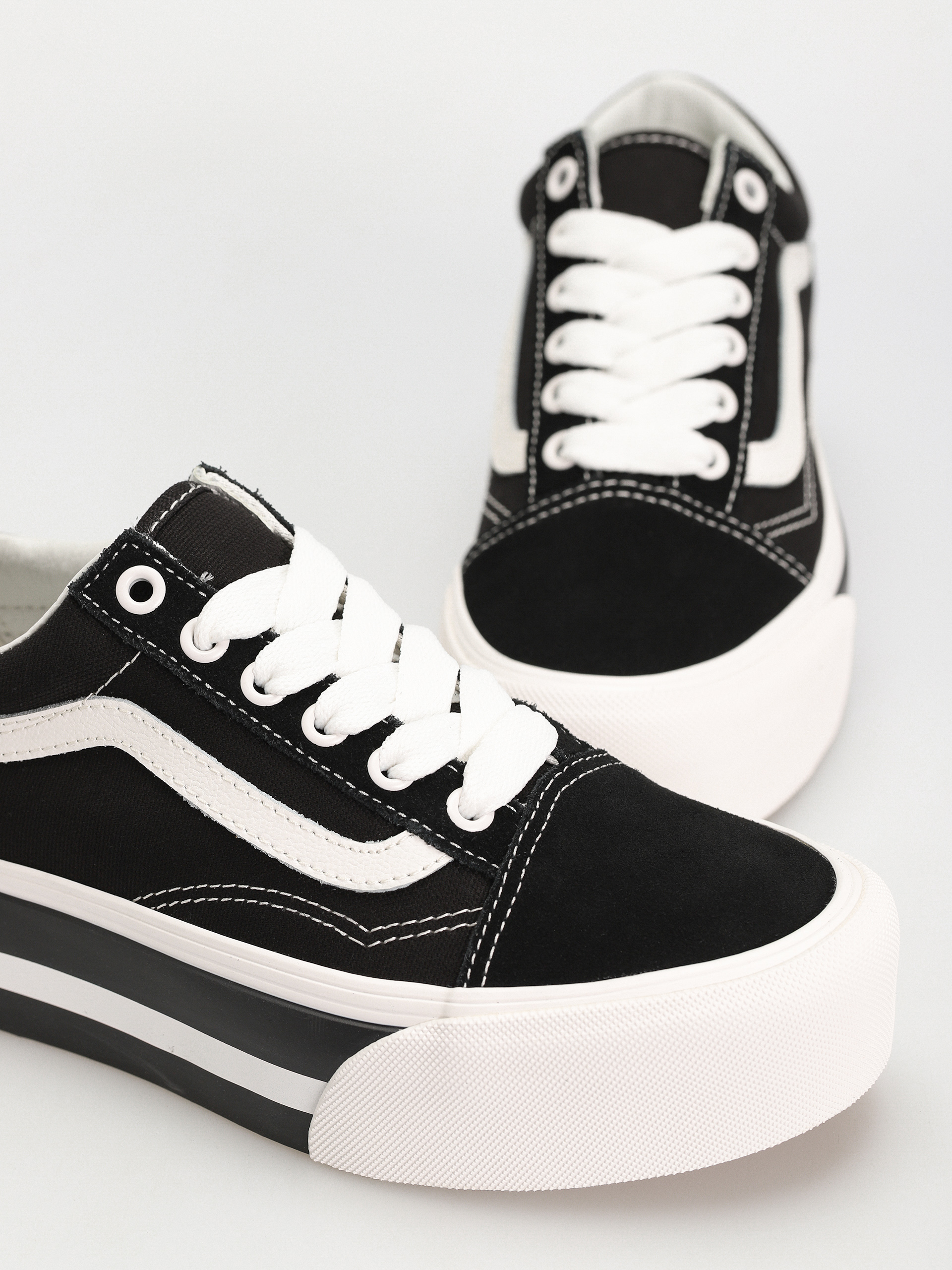 Buty Vans Old Skool Stackform (smarten up black/white)