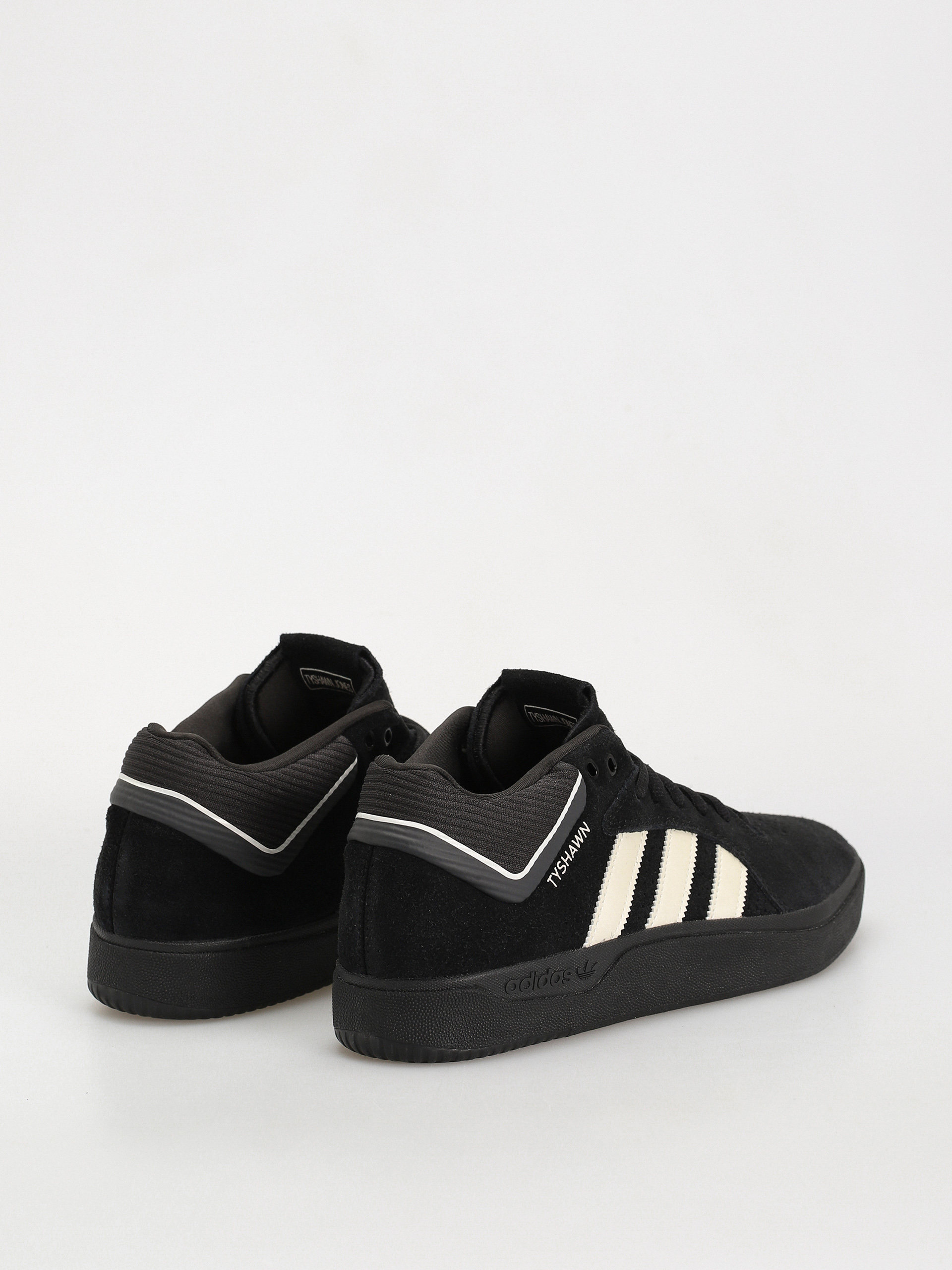 Buty adidas Tyshawn (cblack/zeromt/spark)
