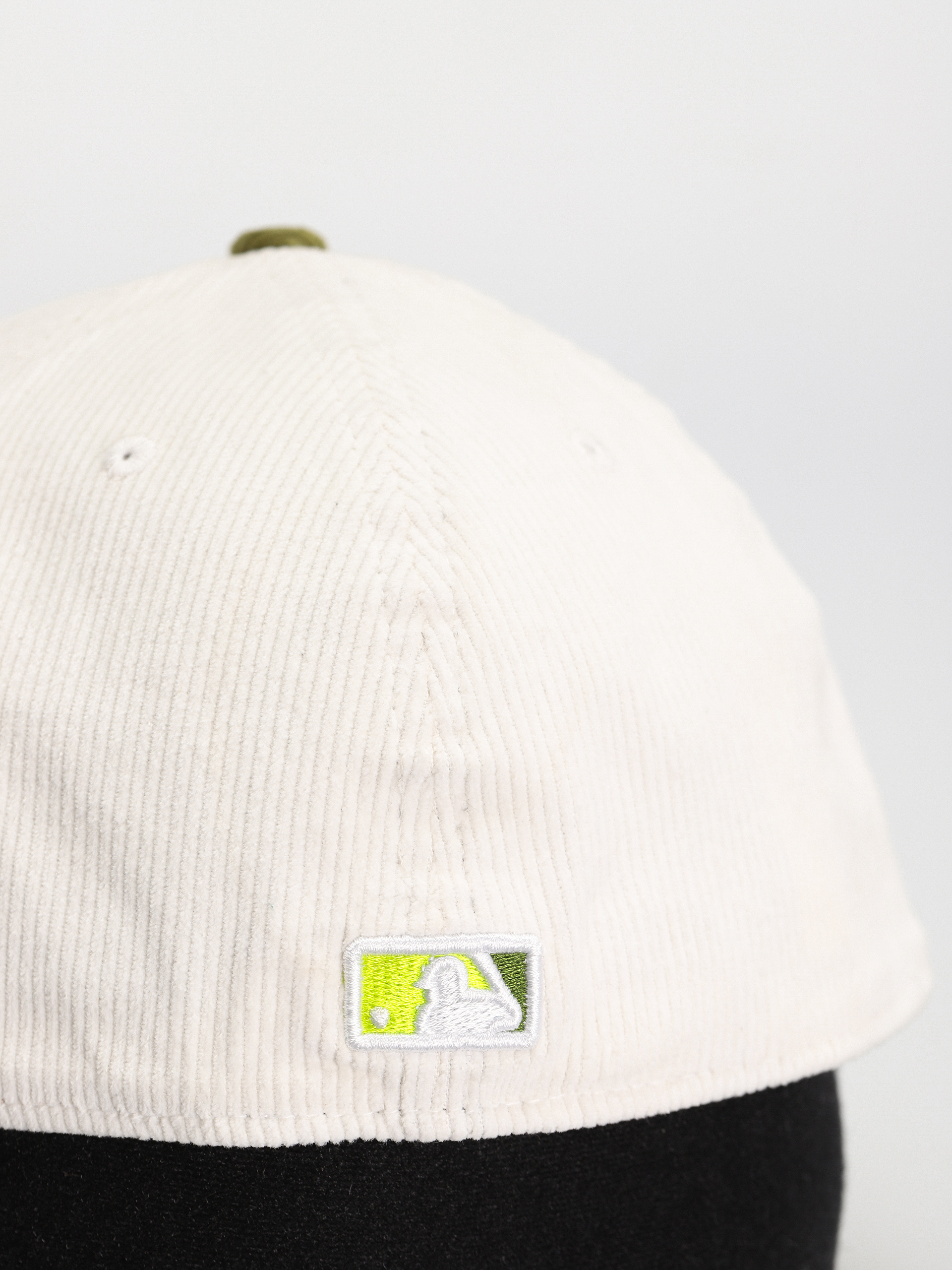 Czapka z daszkiem New Era Cord 59Fifty Atlanta Braves (green/white)