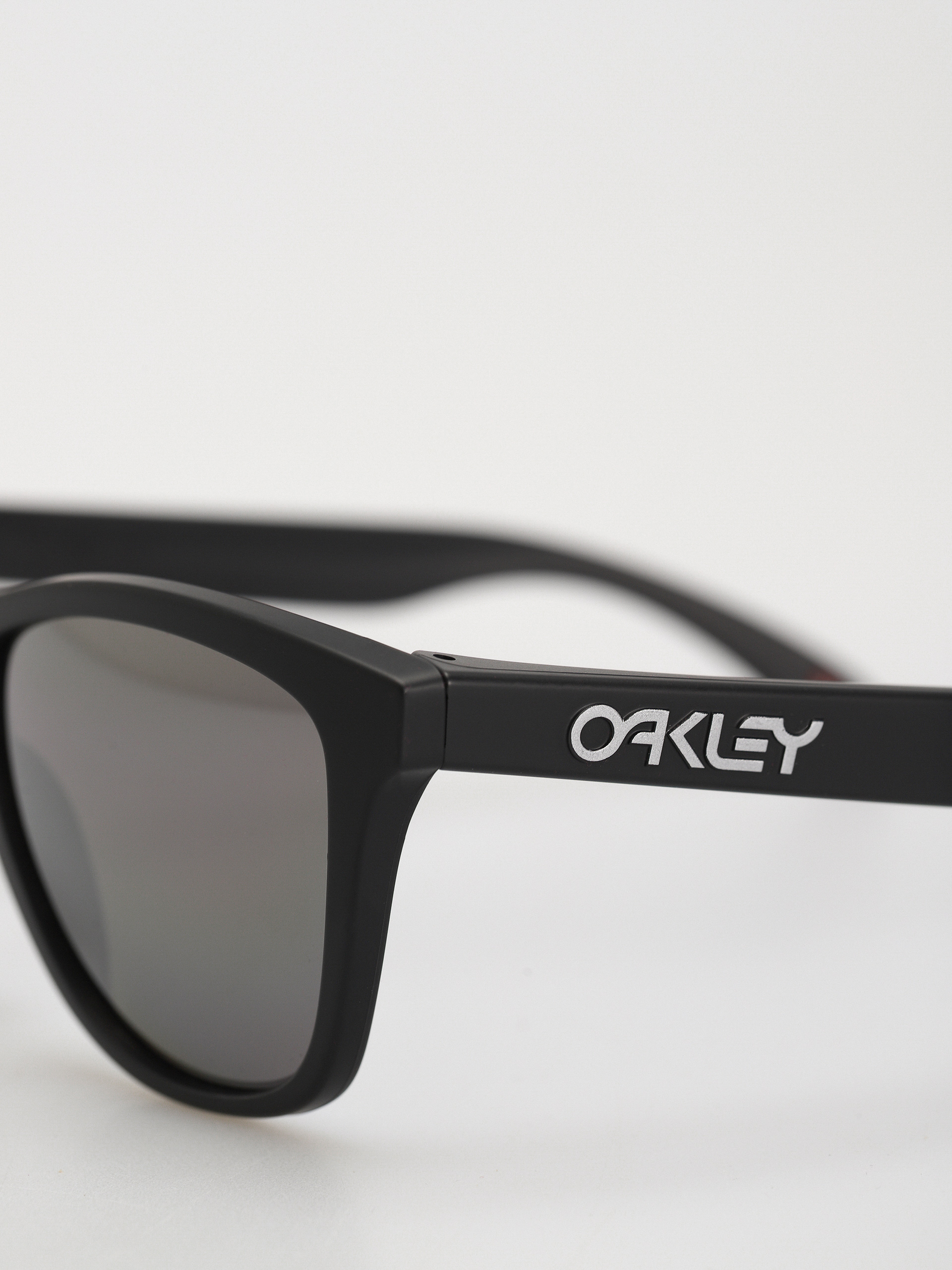 Okulary przeciwsłoneczne Oakley Frogskins (matte black/prizm black polarized)