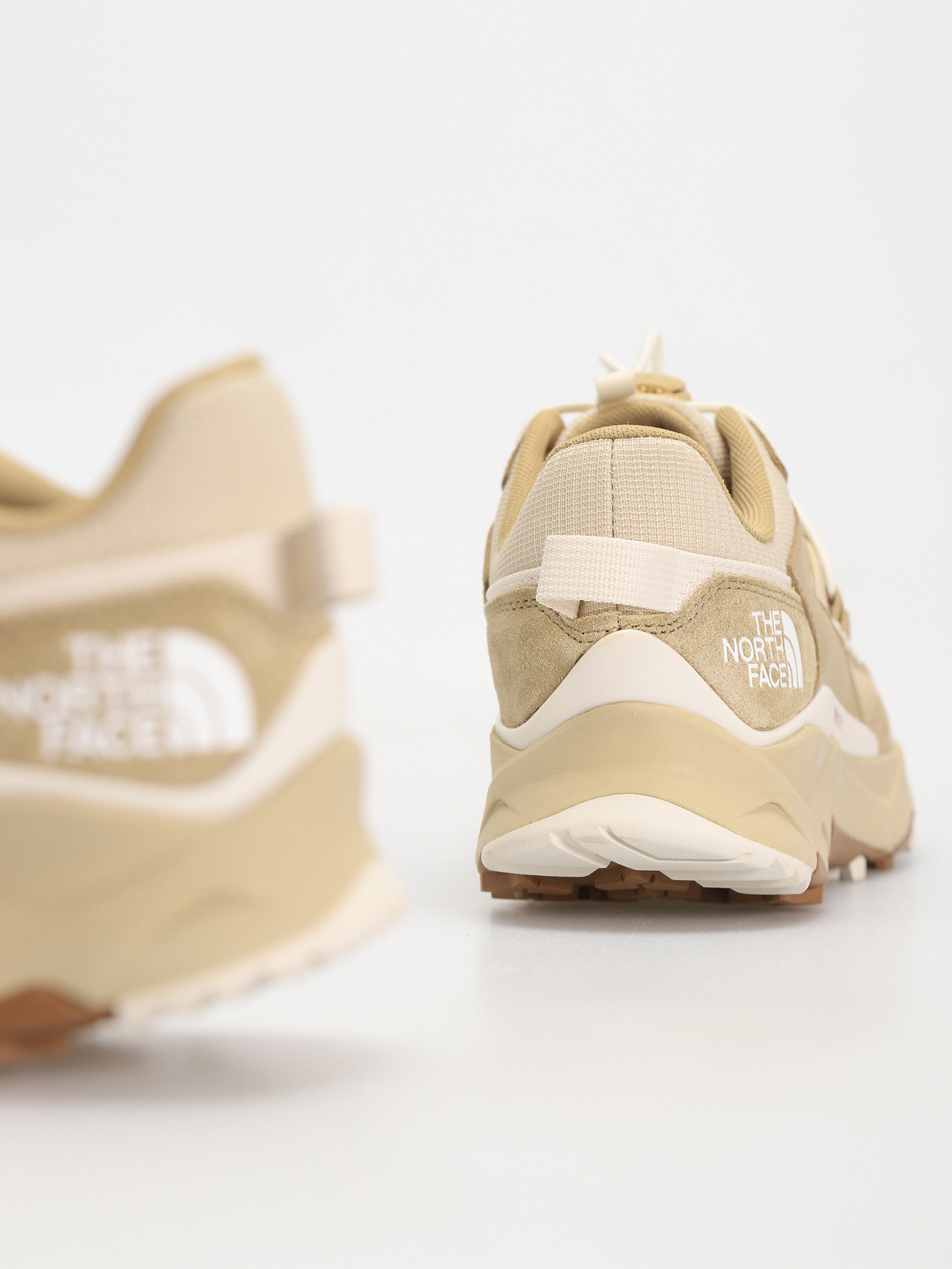 Buty The North Face Vectiv Taraval Tech (khaki stone/gravel)