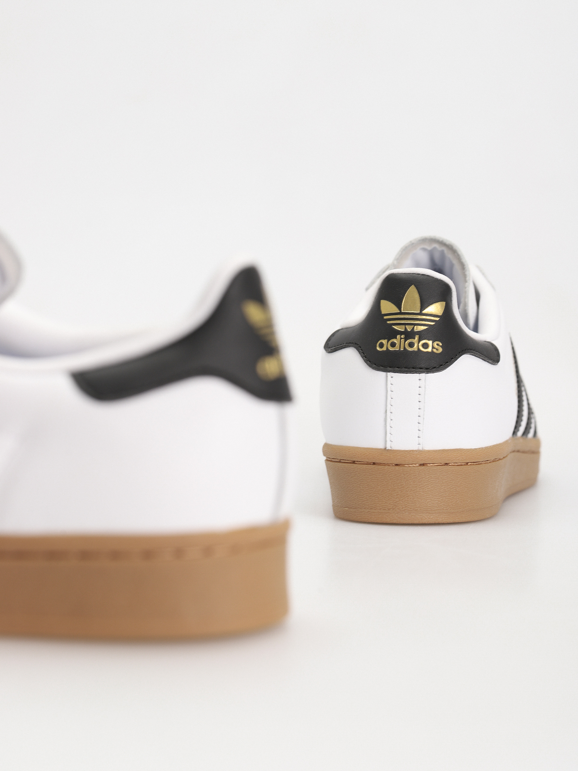Buty adidas Superstar ADV (ftwwht/cblack/gum4)