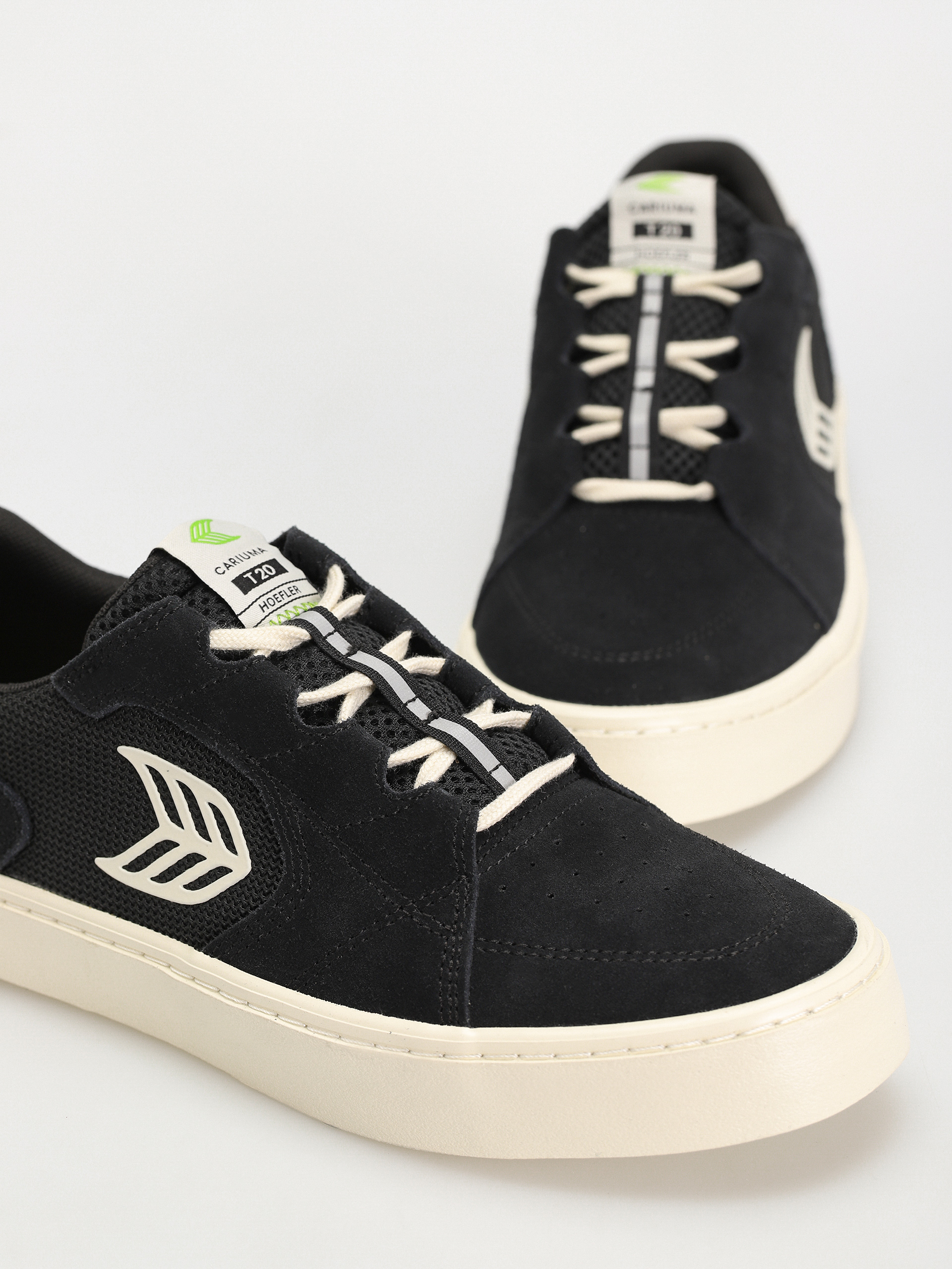 Buty Cariuma T20 Pro (black/ivory)