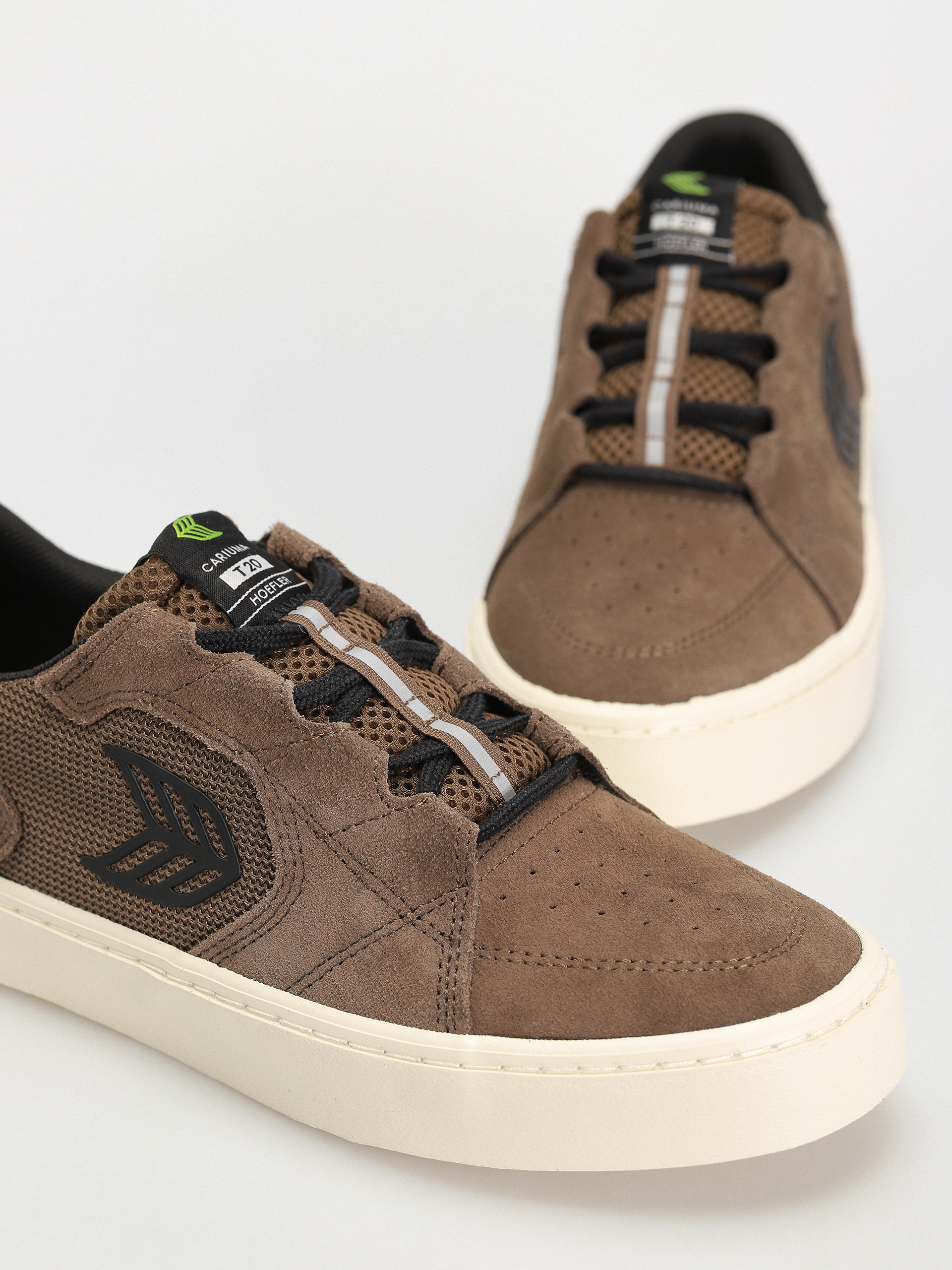 Buty Cariuma T20 Pro (dark khaki/black)