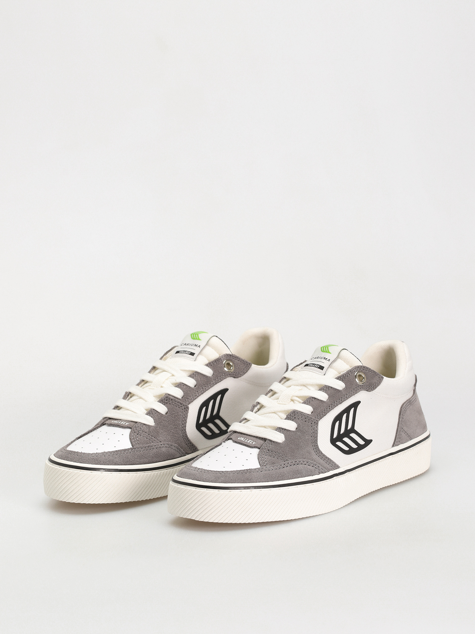 Buty Cariuma Vallely Pro (off white/charcoal grey)