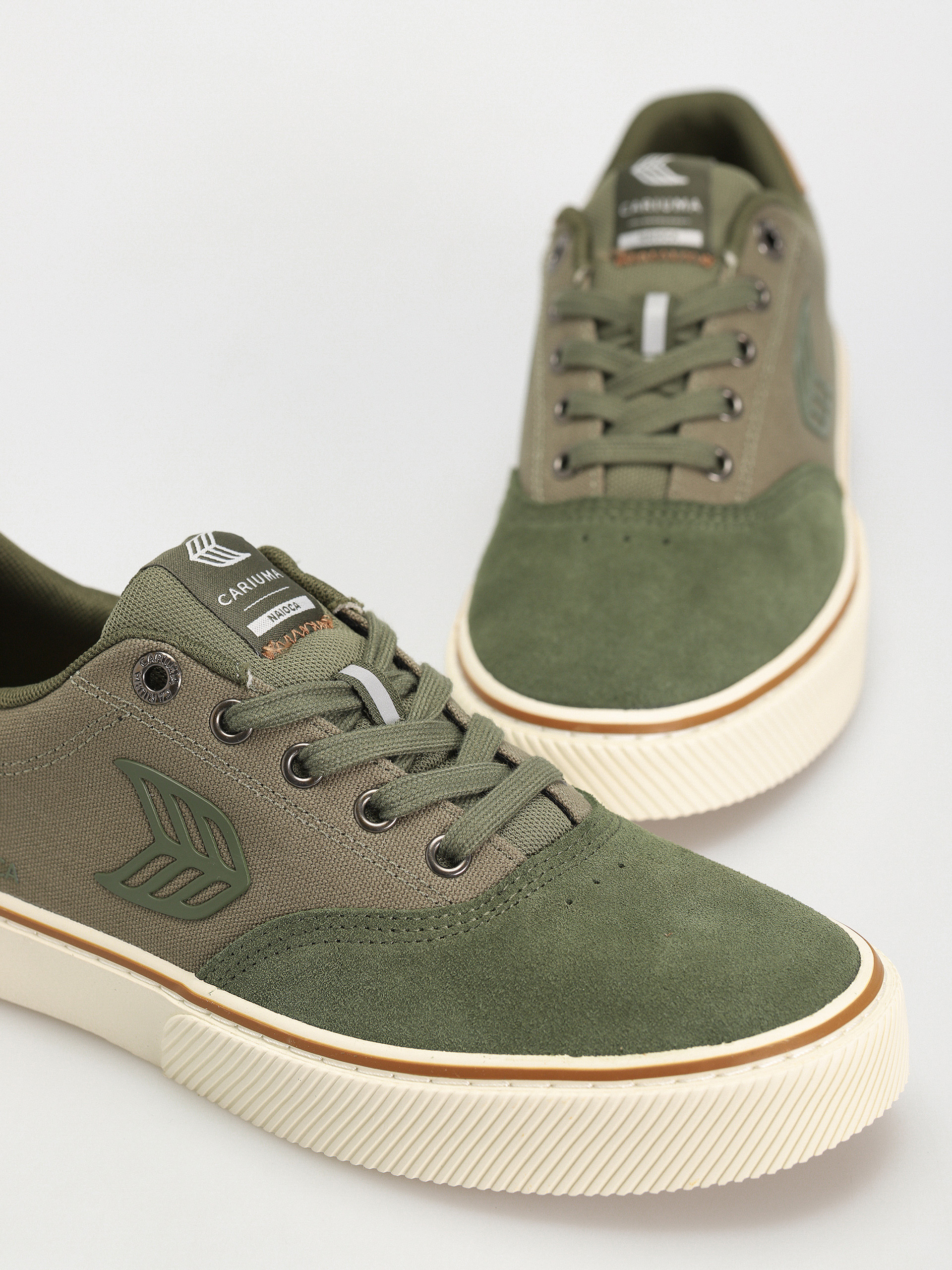 Buty Cariuma Naioca Pro (bronze green)