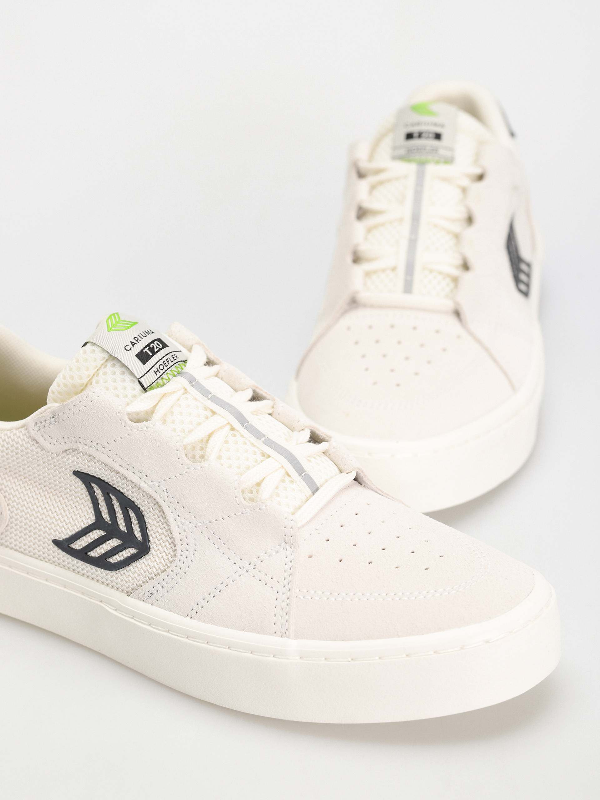 Buty Cariuma T20 Pro (off white vintage/black)