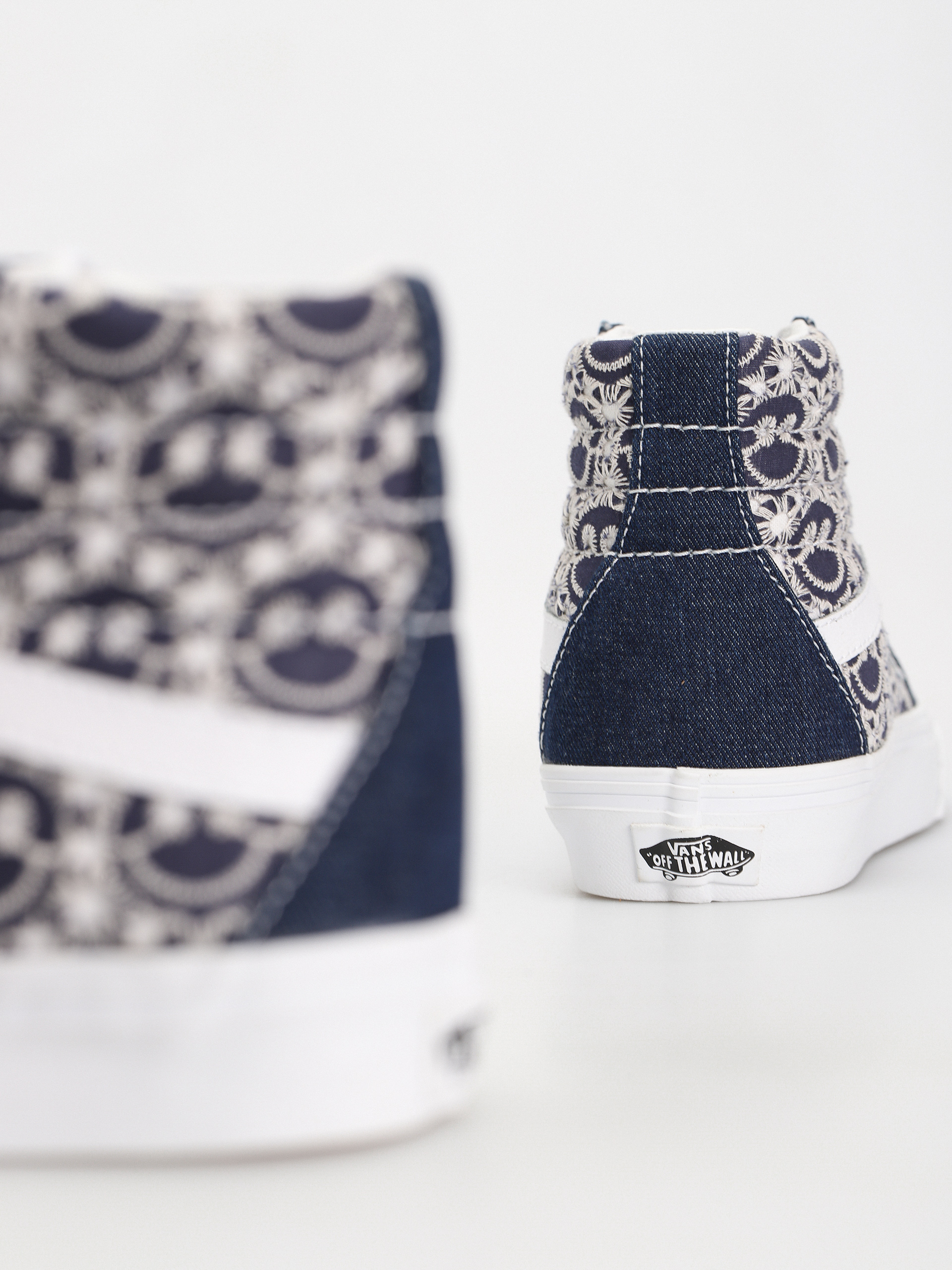 Buty Vans Sk8 Hi (joyful denim navy)