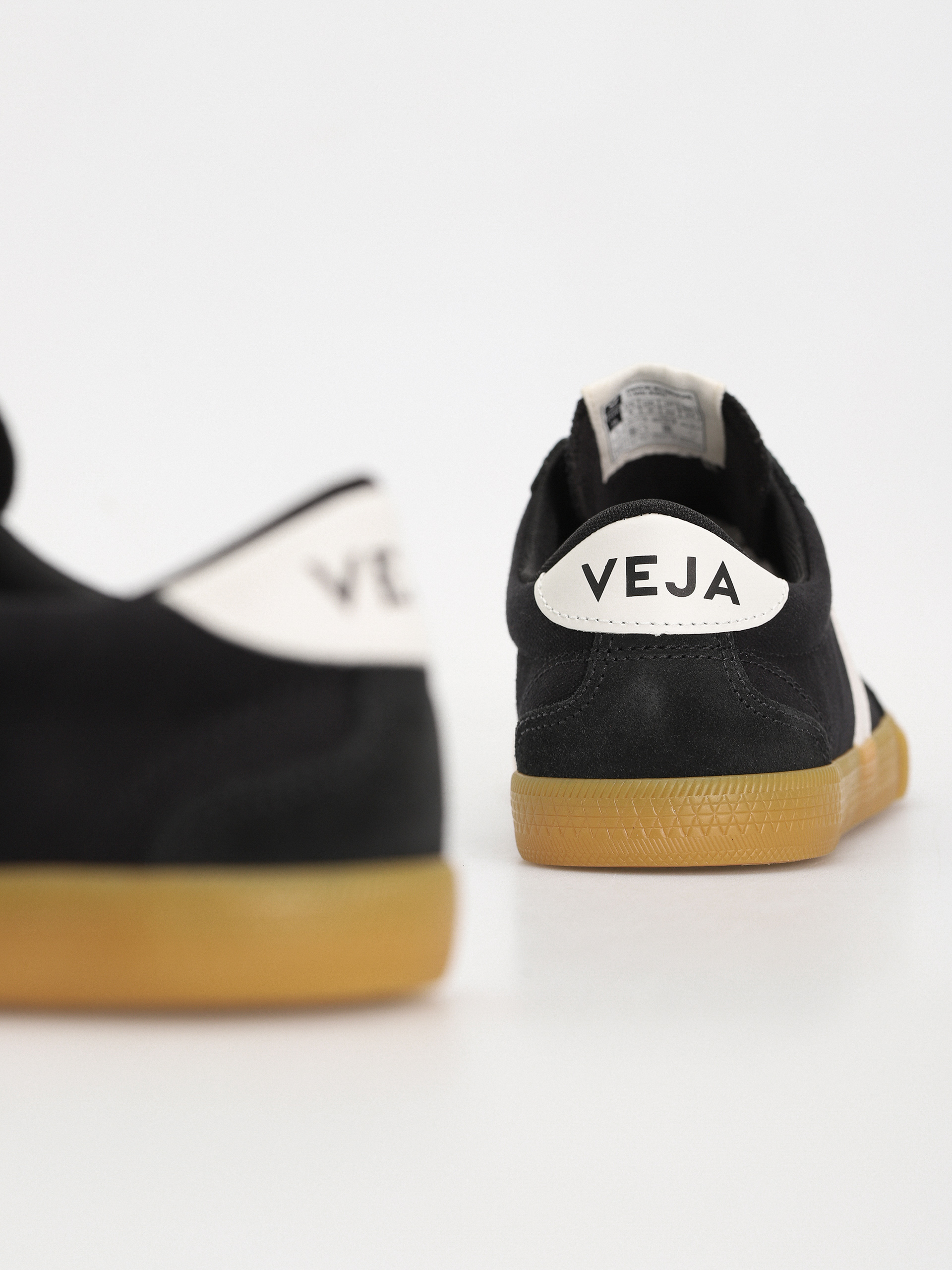 Buty Veja Volley Wmn (black white natural)