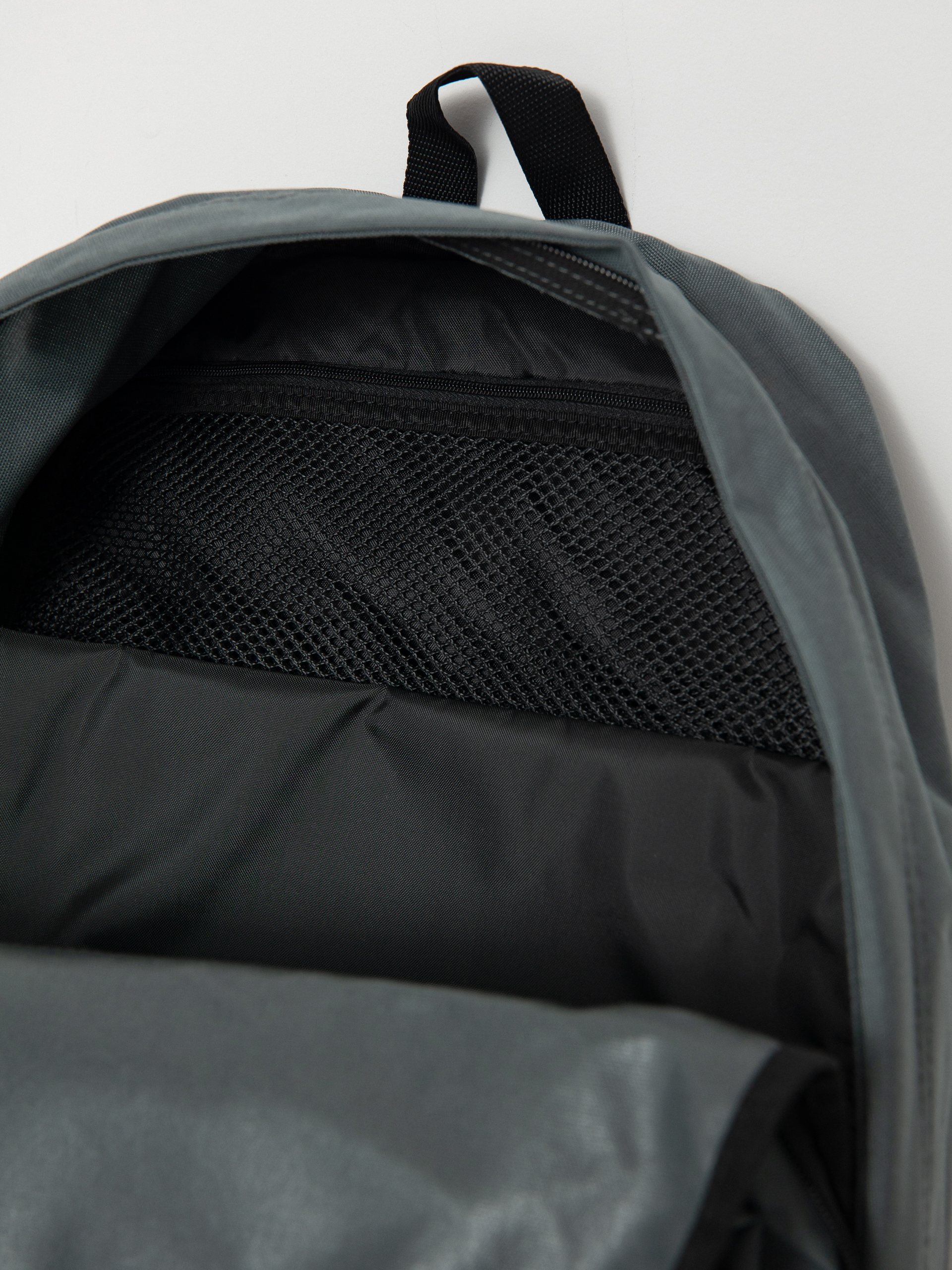 Plecak Eastpak Out Of Office (stormy grey)