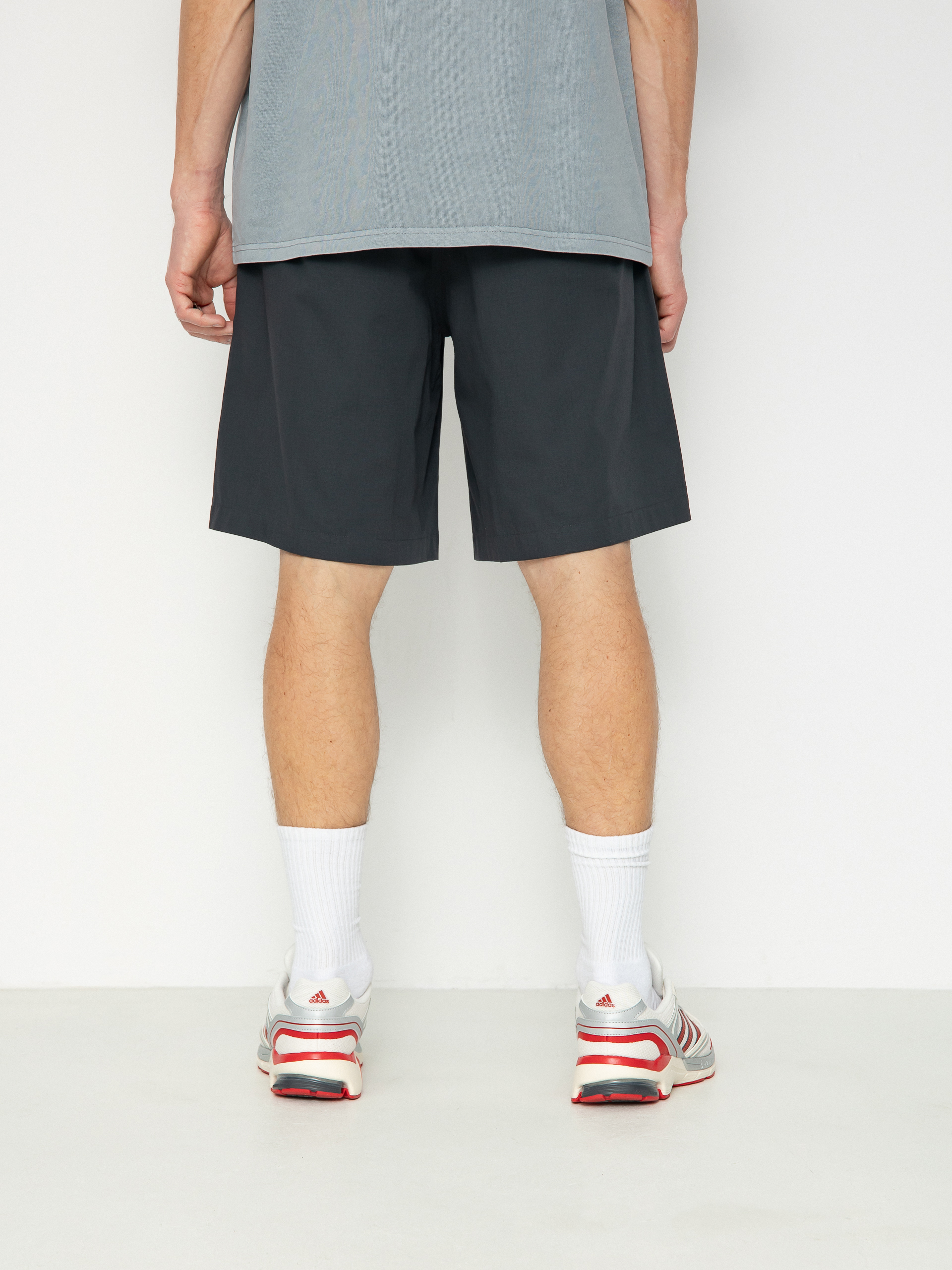 Szorty adidas Skate (carbon/ivory)