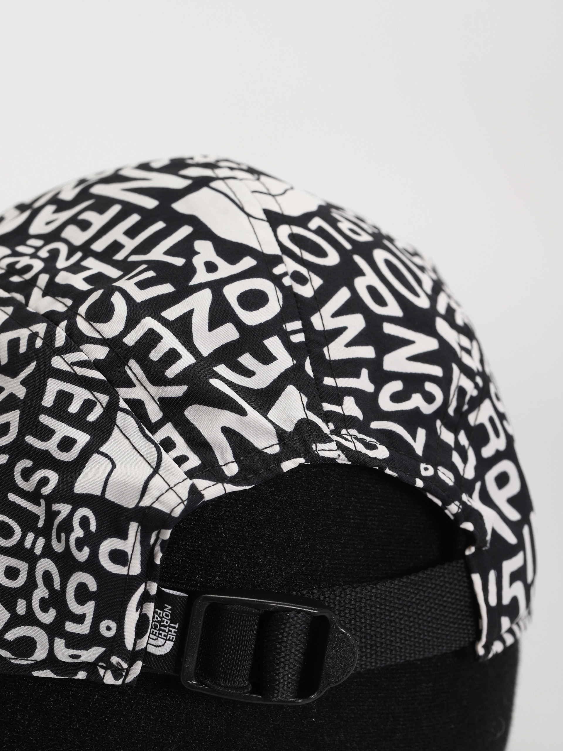 Czapka z daszkiem The North Face Explore (tnf black abstract mult)