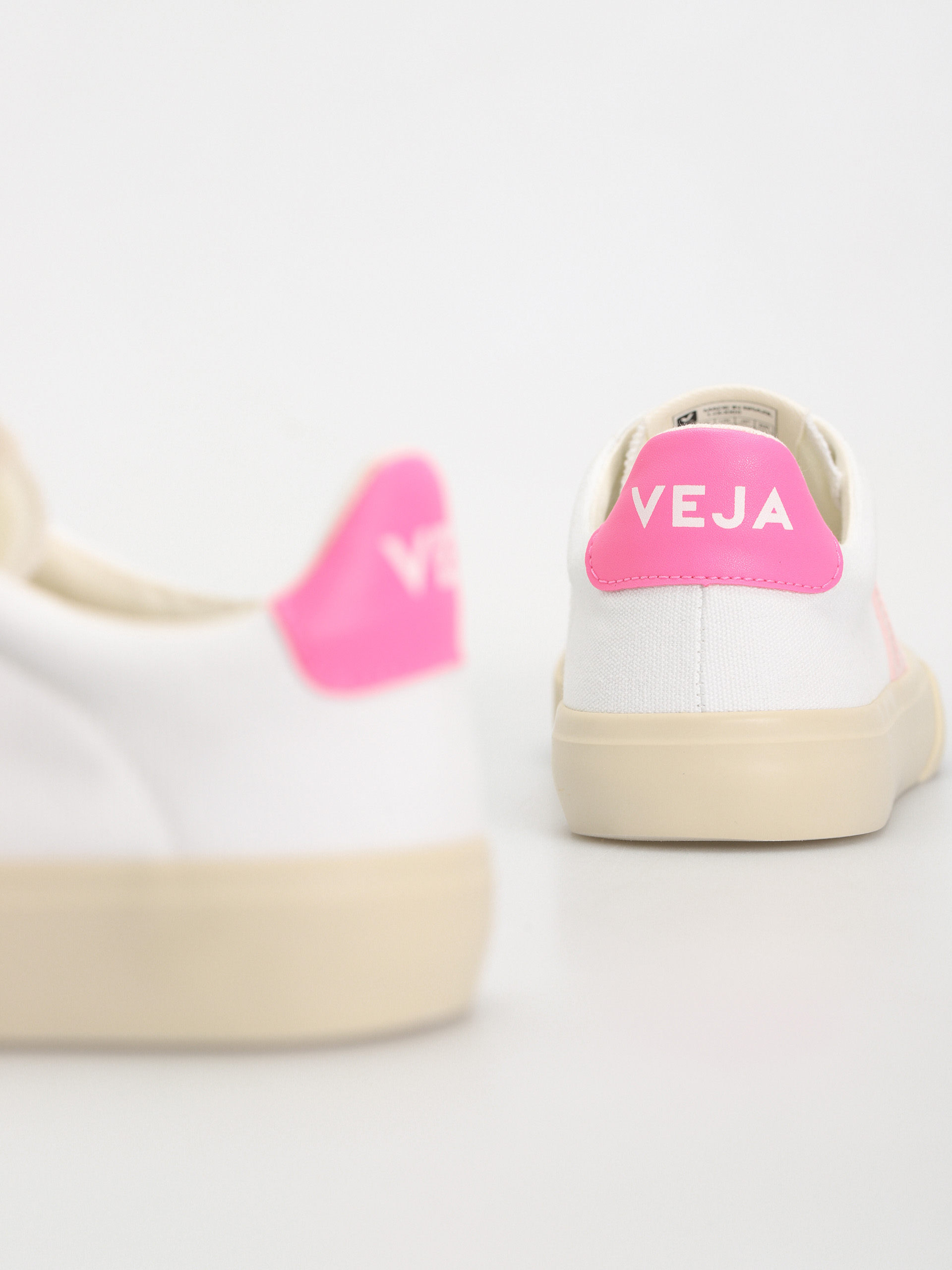 Buty Veja Campo Canvas Wmn (white petale sari)