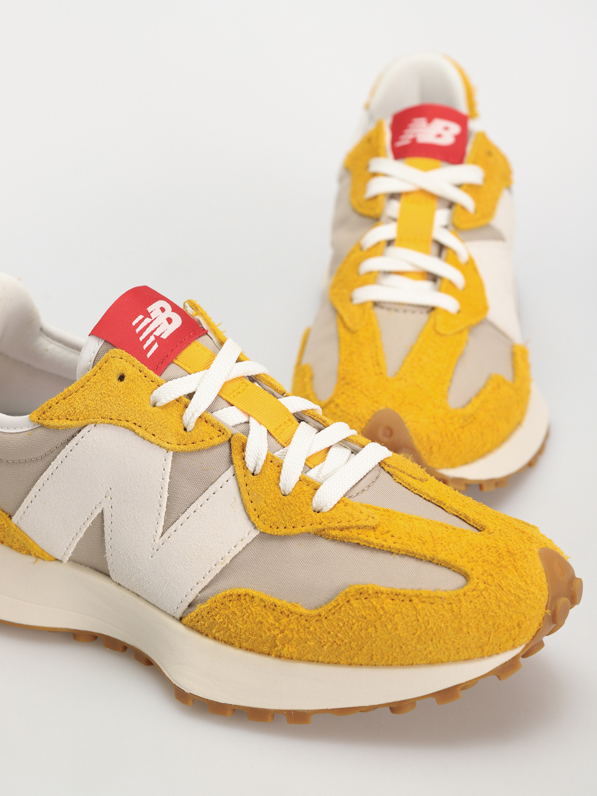 Buty New Balance 327 (varsity gold)