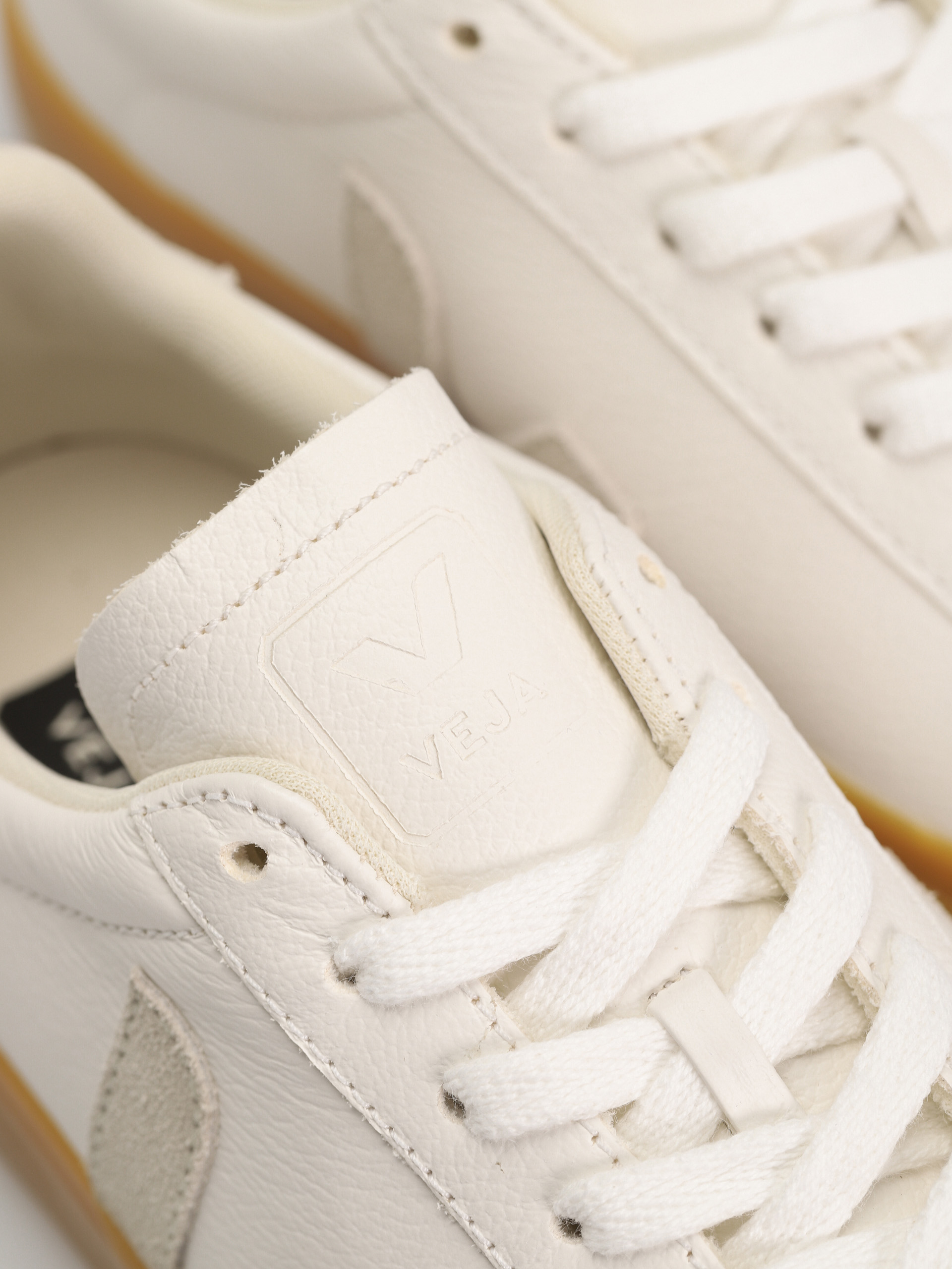 Buty Veja Campo Wmn (extra white natural natural)