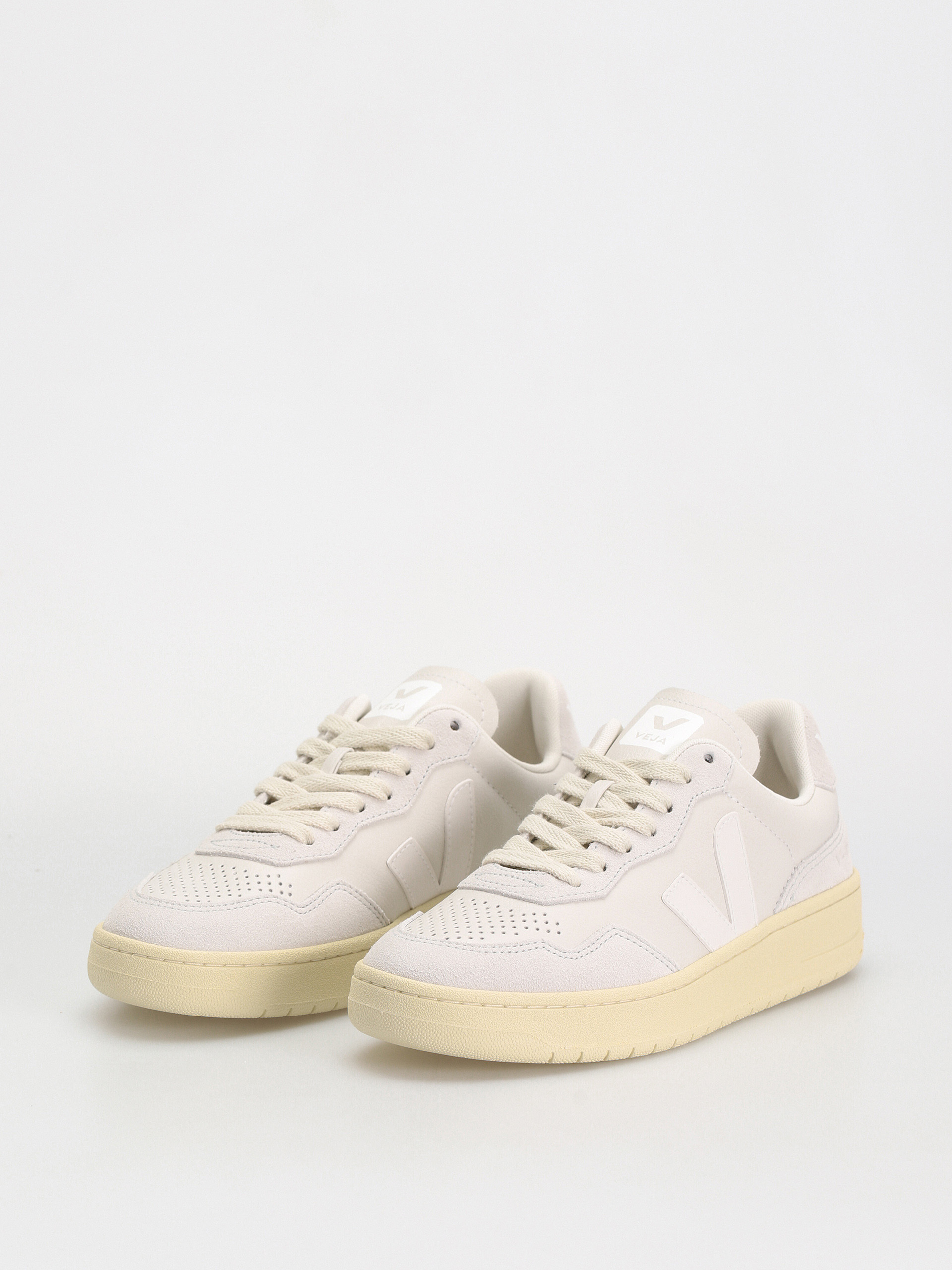 Buty Veja V-90 Wmn (gravel white)