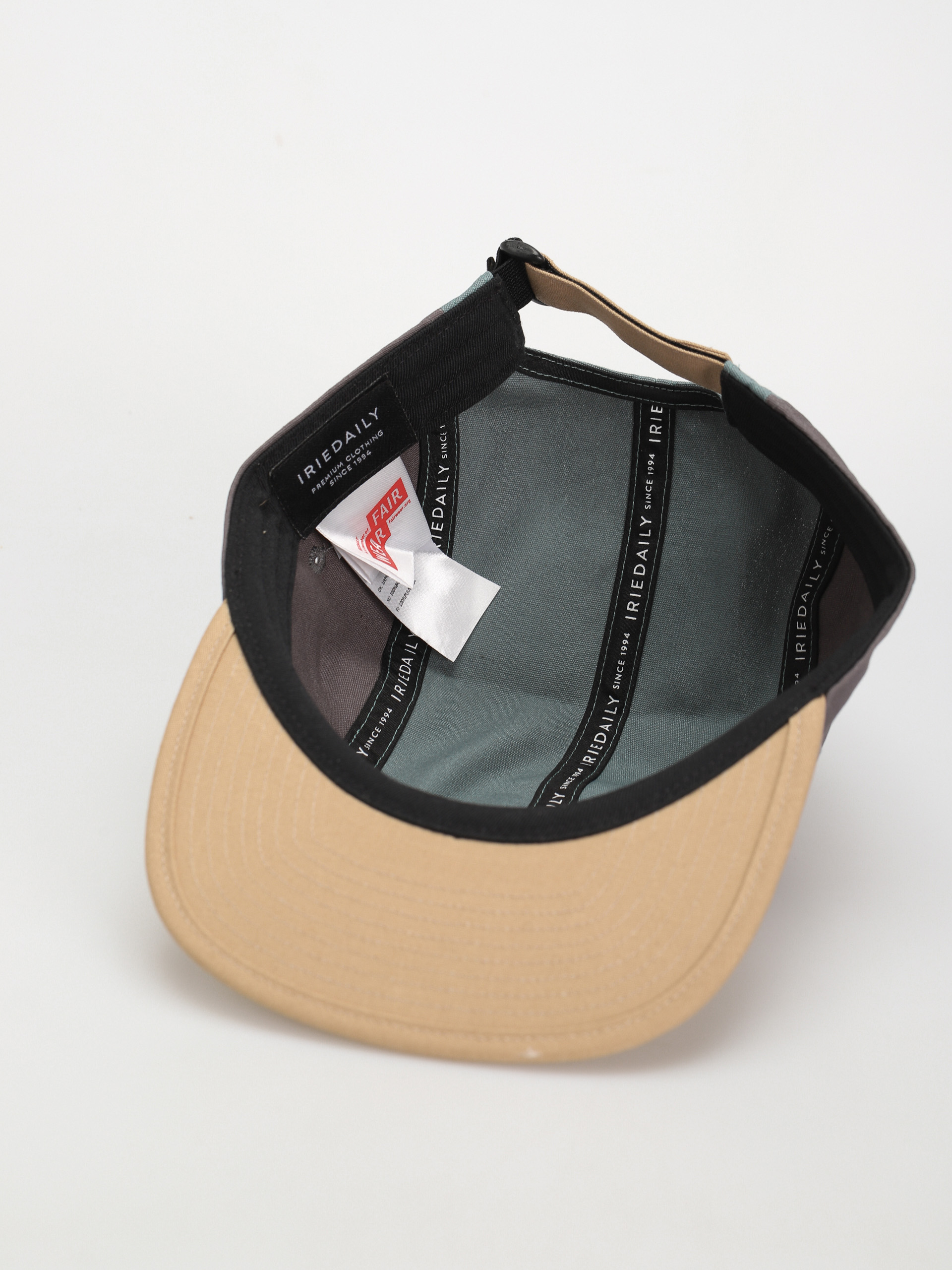 Czapka z daszkiem Iriedaily Millenio 5 Panel (beryl grey)
