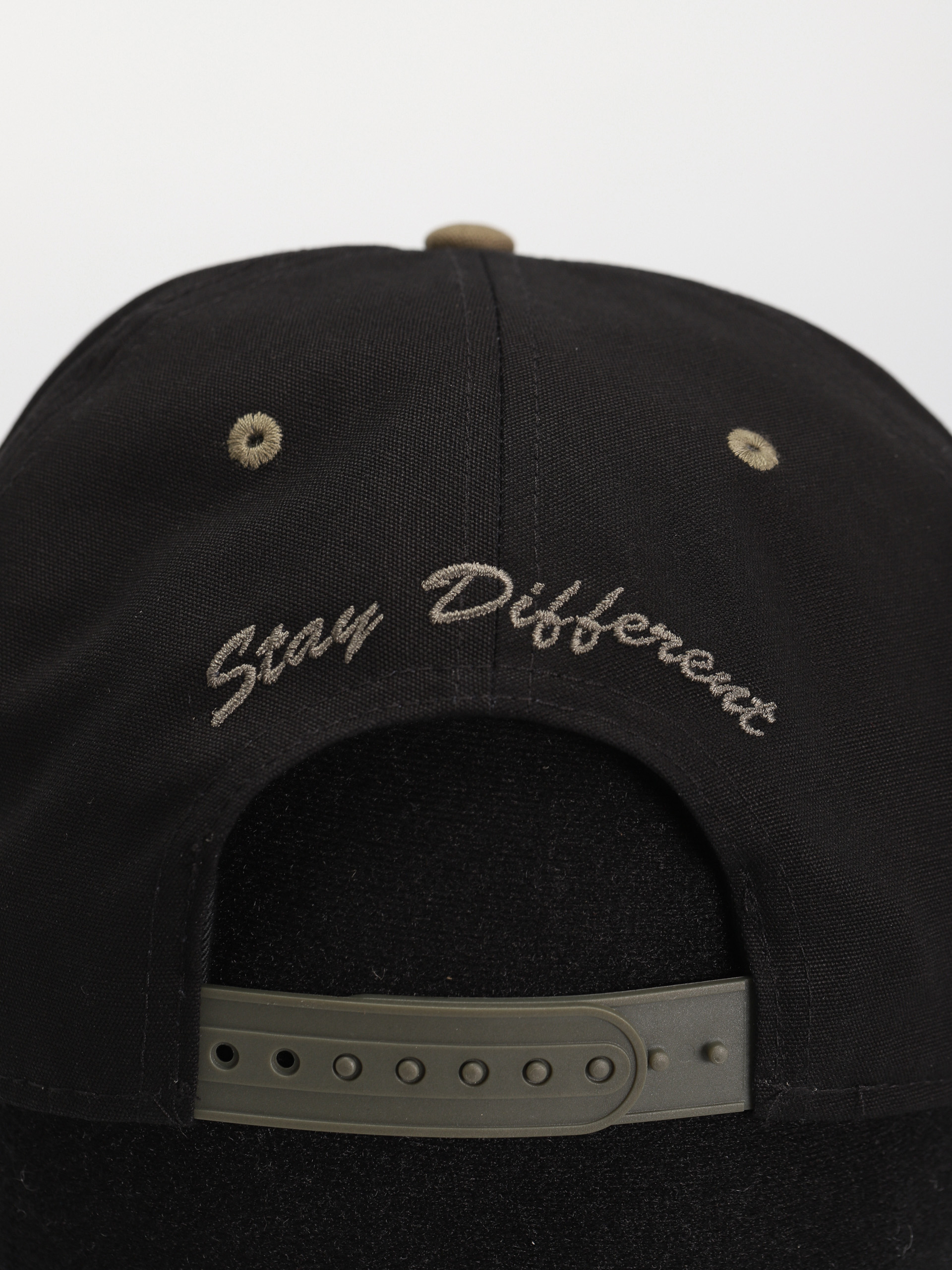 Czapka z daszkiem Iriedaily Daily Contra Snapback (black olive)