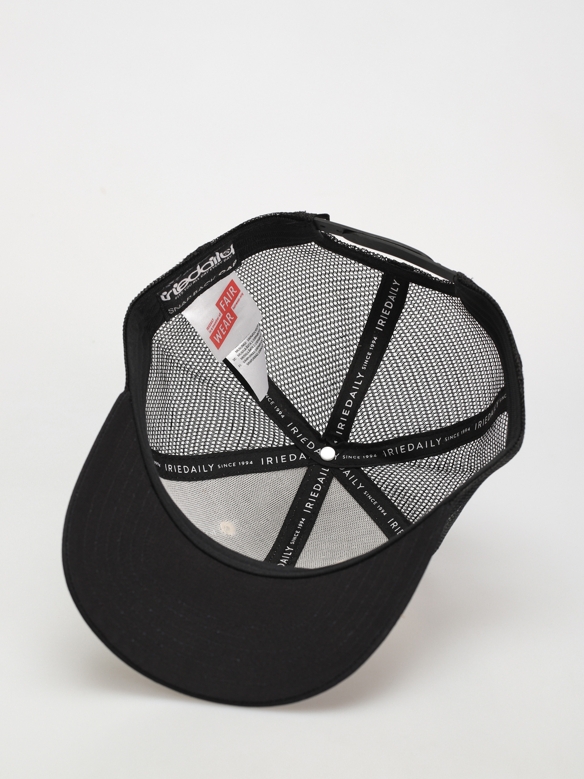 Czapka z daszkiem Iriedaily Good Vibes Meshcap (black)